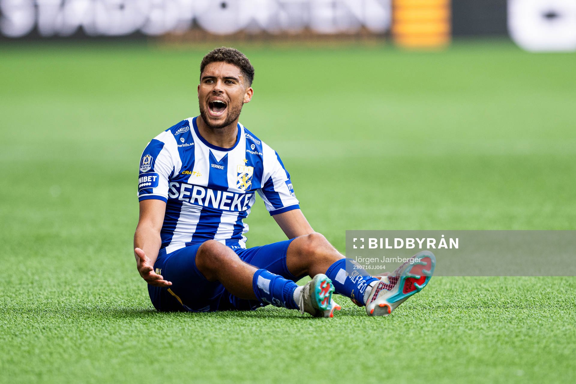 IFK Göteborgs Thomas Santos reagerar