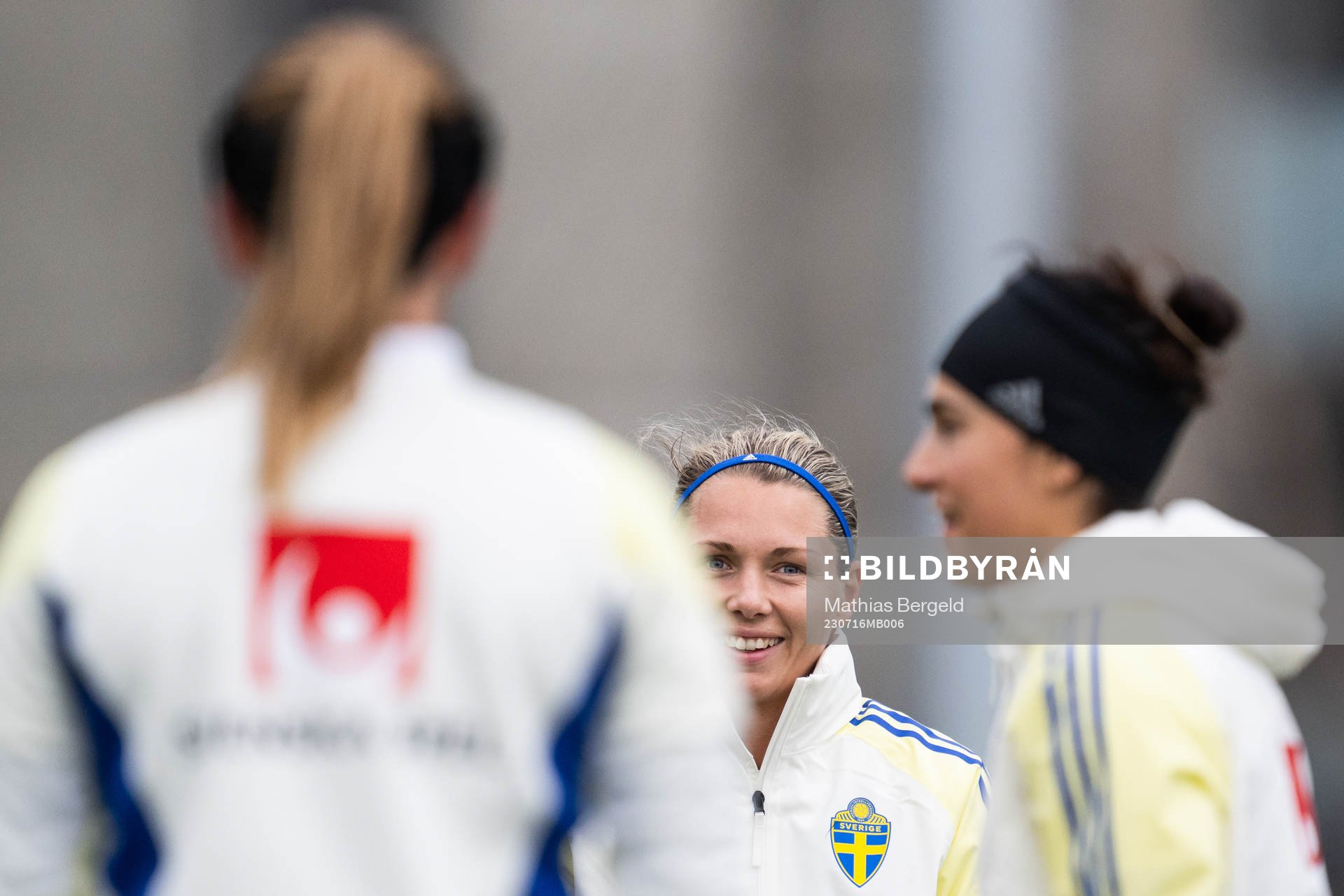 Goalkeeper Tove Enblom, goalkeeper Jennifer Falk and