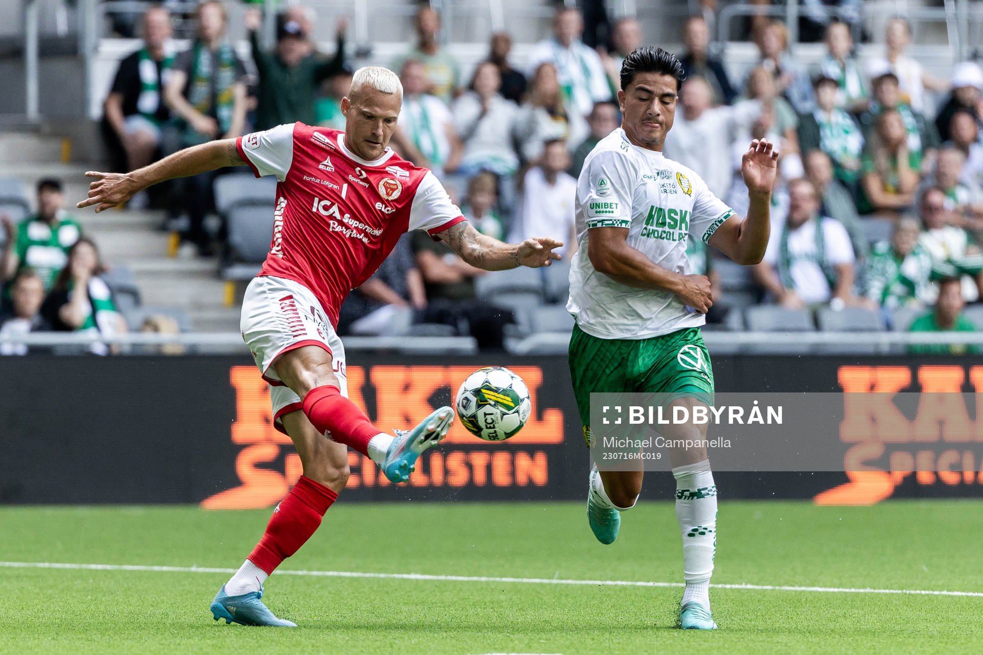 Kalmars Rasmus Sjöstedt och Hammarbys Jusef Erabi