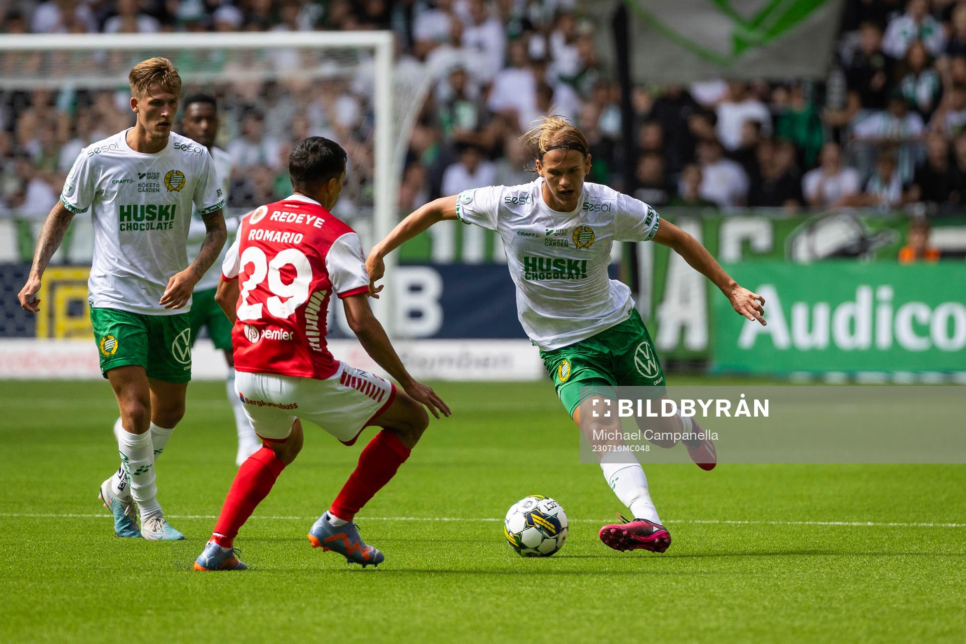 Hammarbys Markus Karlsson och Kalmars Romario Pereira Sipiao