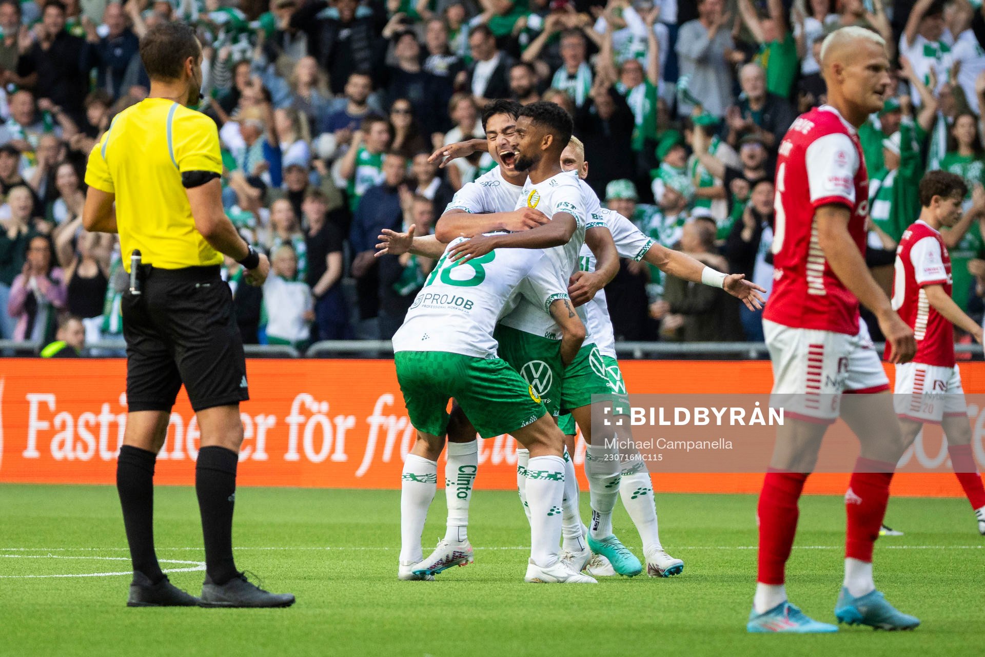 Hammarbys Loret Sadiku, Jusef Erabi, och Tesfaldet Tekie