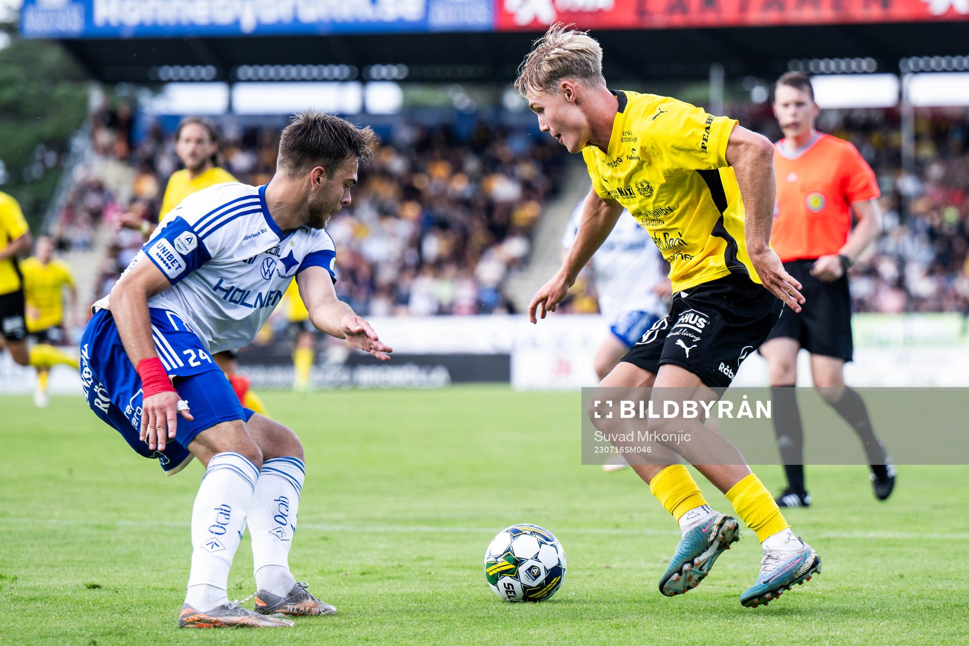 IFK Norrköpings Anton Eriksson och Mjällbys Max Fenger