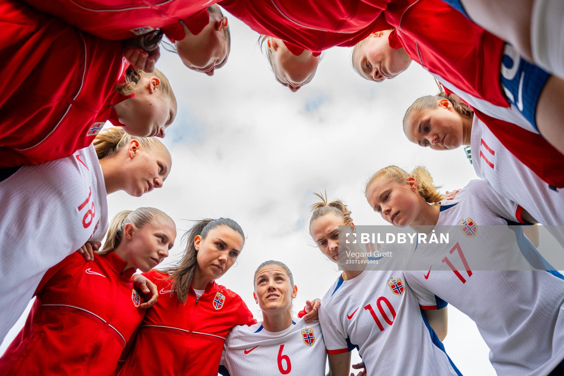 Frida Maanum, Thea Bjelde, Ingrid Syrstad Engen, Maren