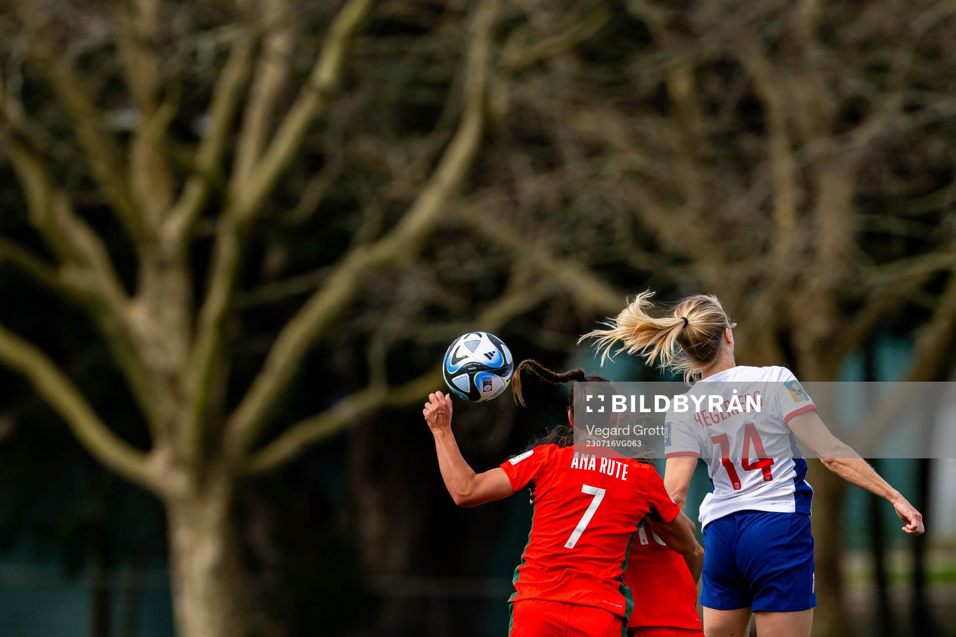 Ana Rute of Portugal and Ada Hegerberg of Norway