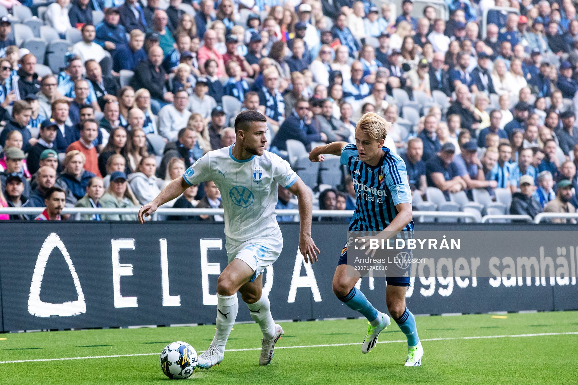 Malmö FFs Gabriel Busanello och Djurgårdens Oskar