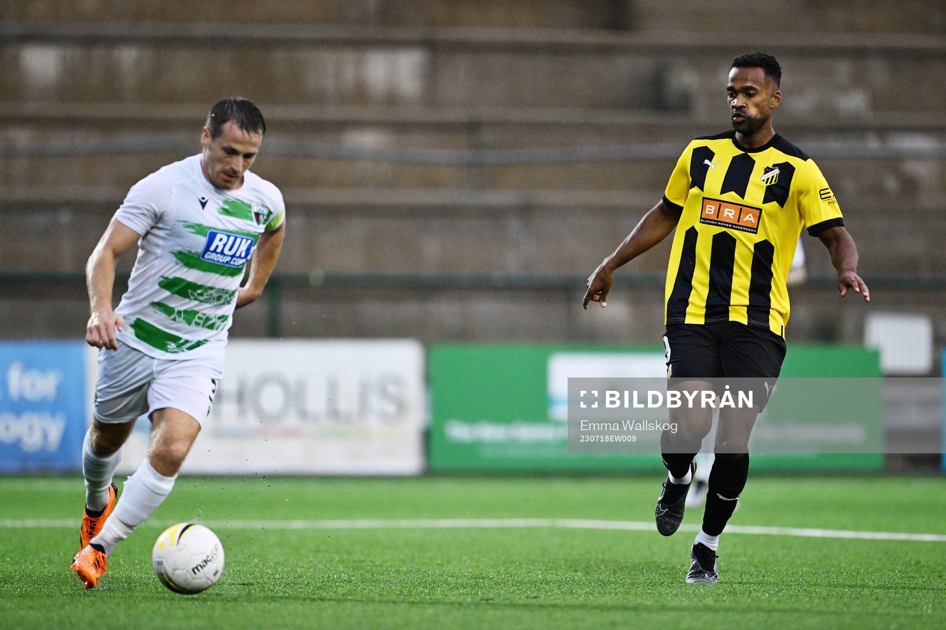 Chris Marriott of The New Saints and Ola Kamara of BK