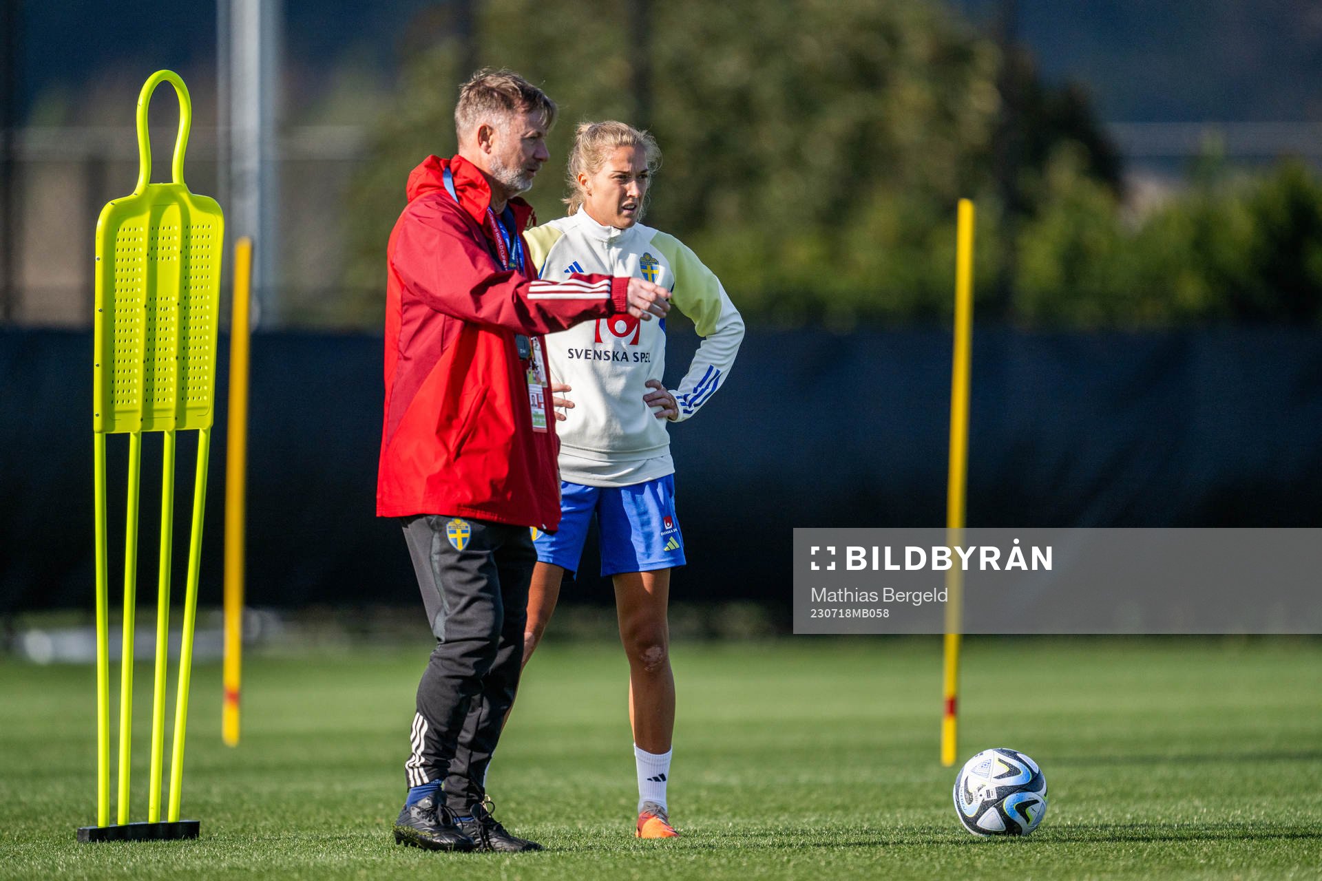 Head coach Peter Gerhardsson and Filippa Angeldahl of the