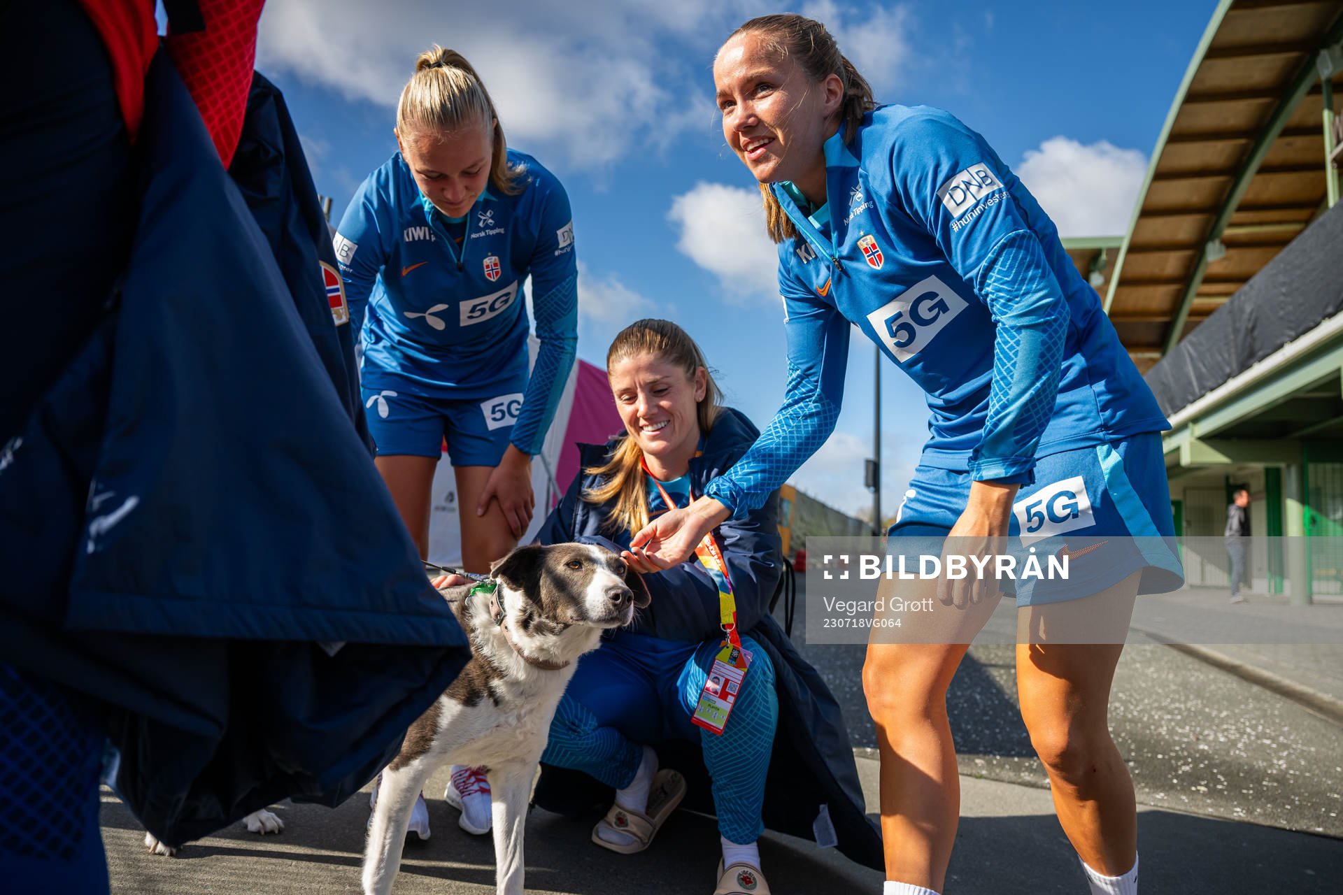 Frida Maanum, Maren Mjelde and Guro Reiten of the Norwegian