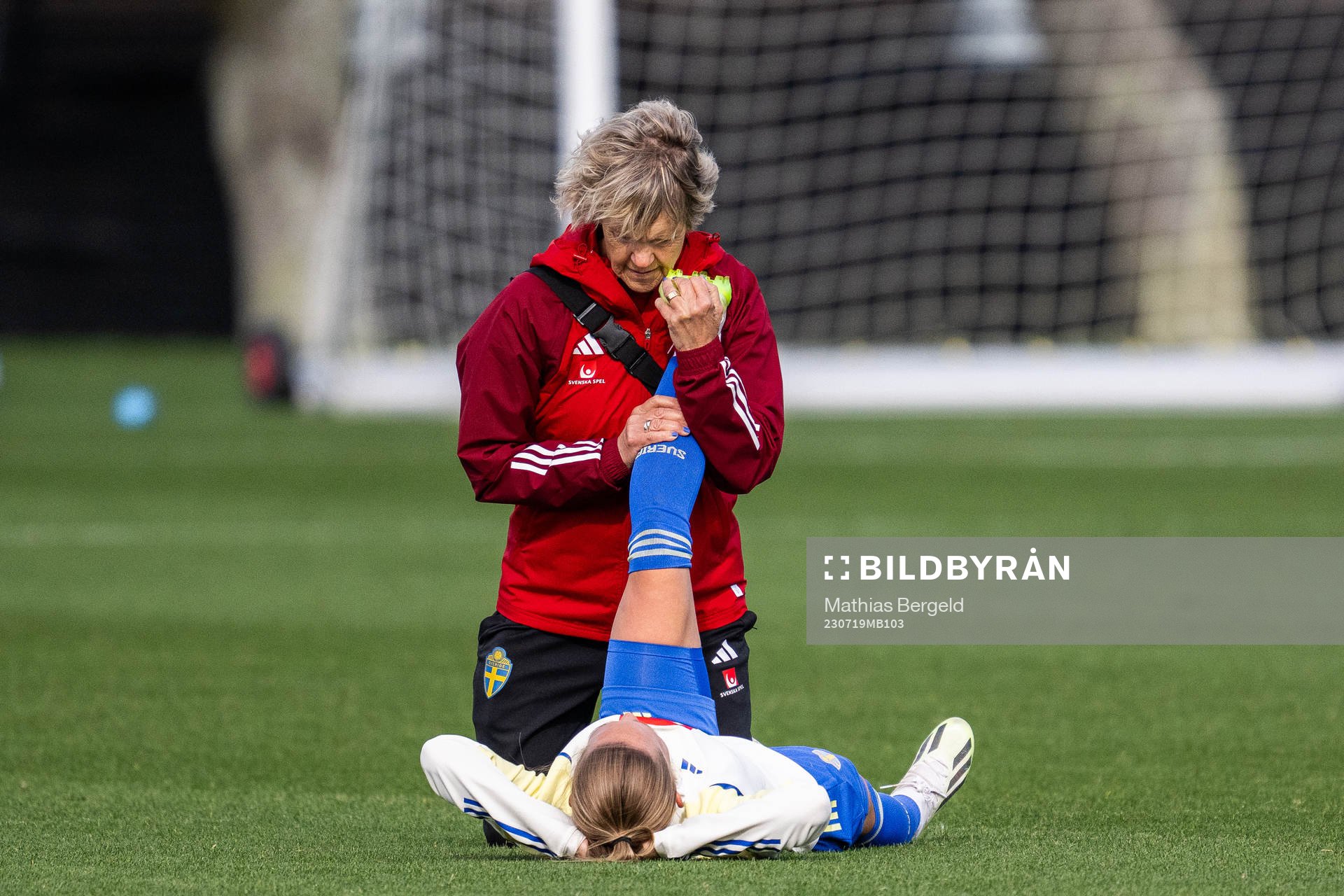 Physio Kristina Forsblom and Elin Rubensson of the Swedish