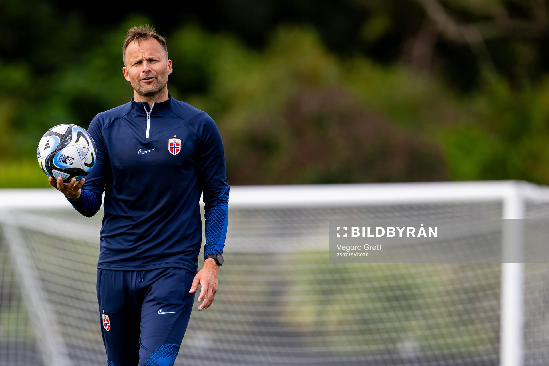 Jon Knudsen, goalkeeper coach of the Norwegian women’s national football team, during a training session ahead of the FIFA Women's World Cup on July 19, 2023 in Auckland.