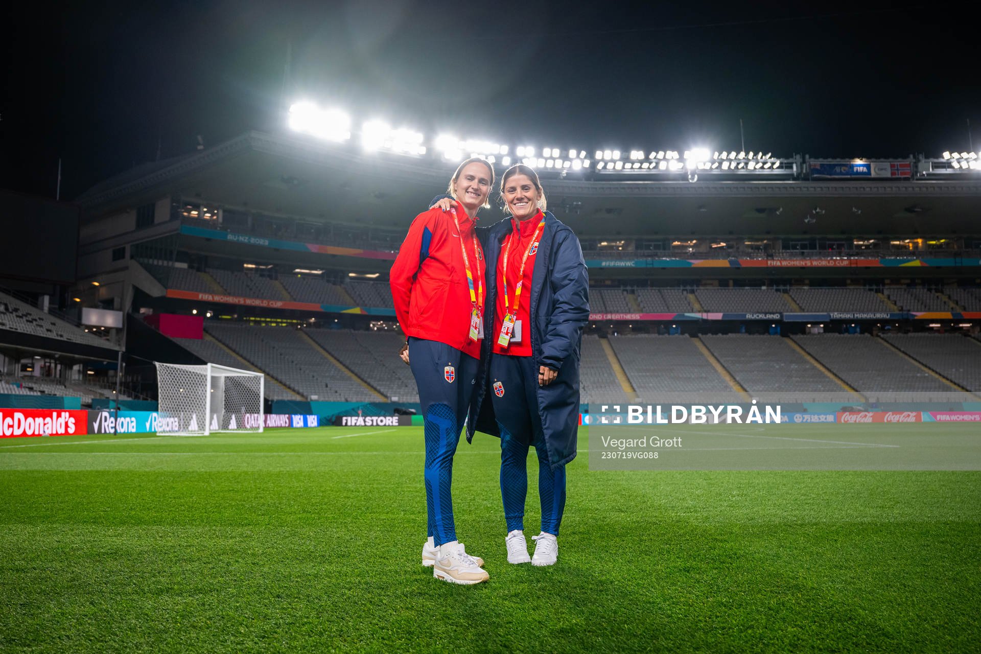 Caroline Graham Hansen and Maren Mjelde of the Norwegian