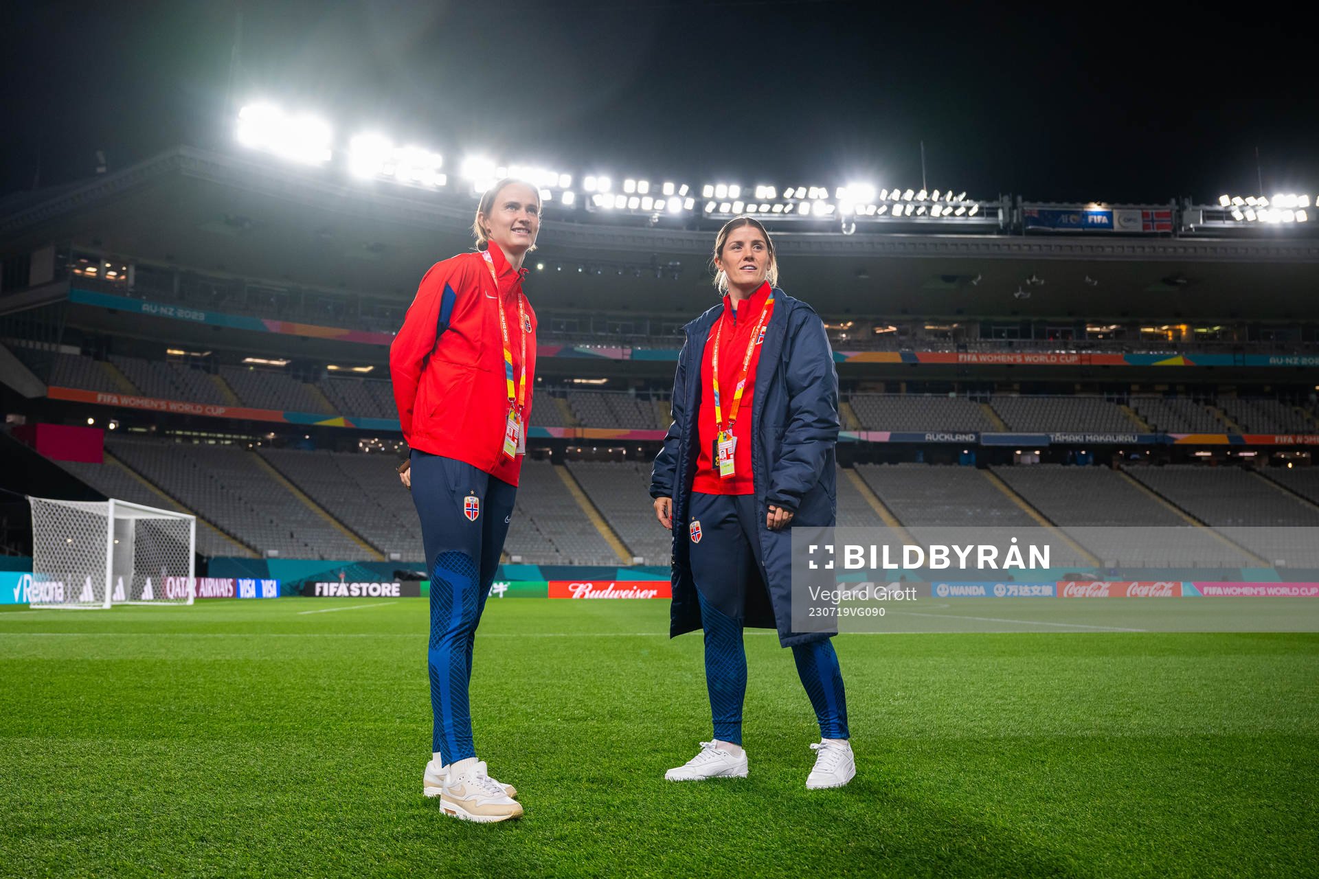 Caroline Graham Hansen and Maren Mjelde of the Norwegian