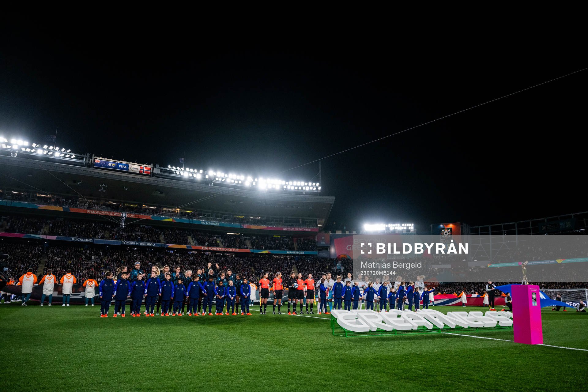 Players of New Zealand and of Norway