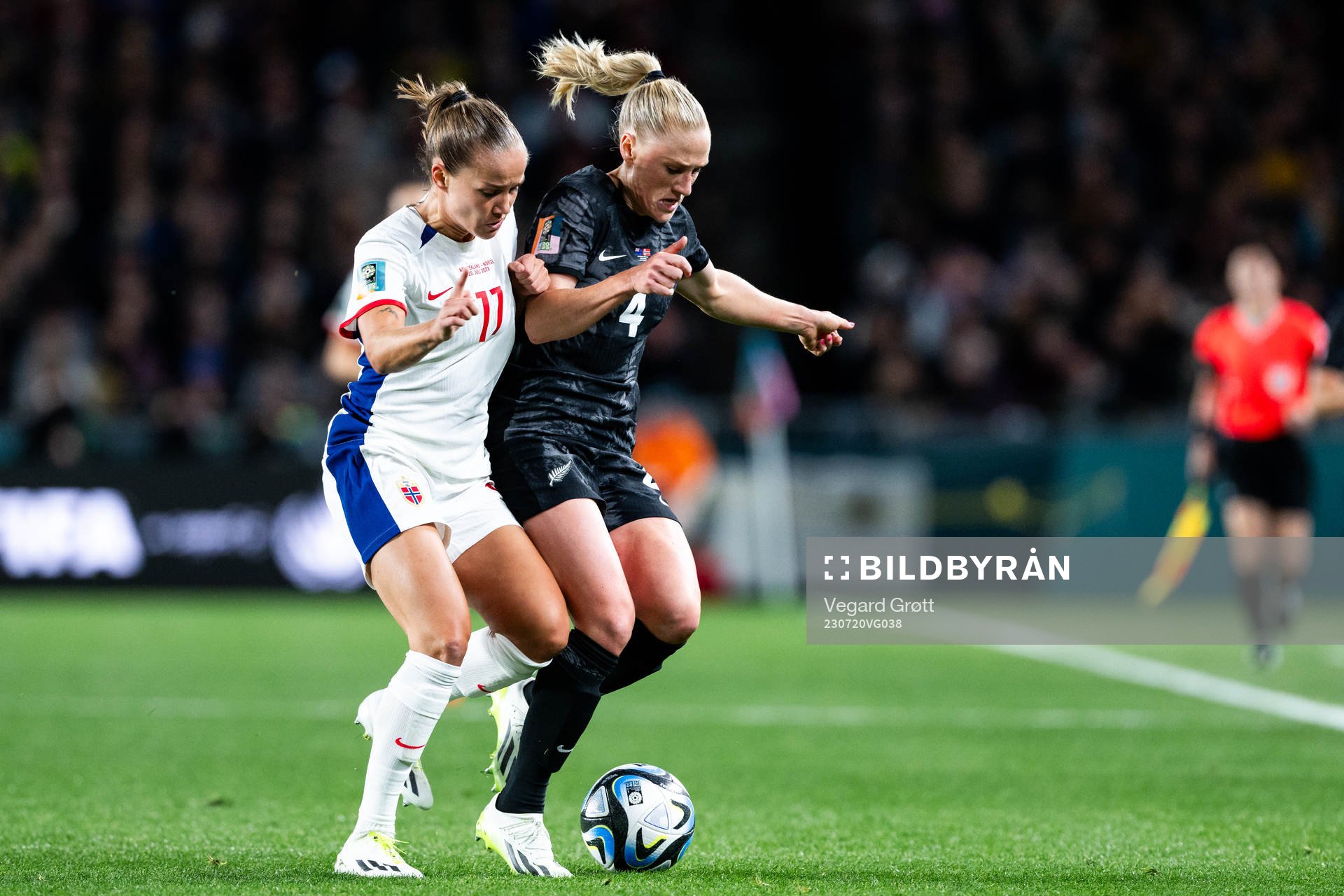 Guro Reiten of Norway and CJ Bott of New Zealand