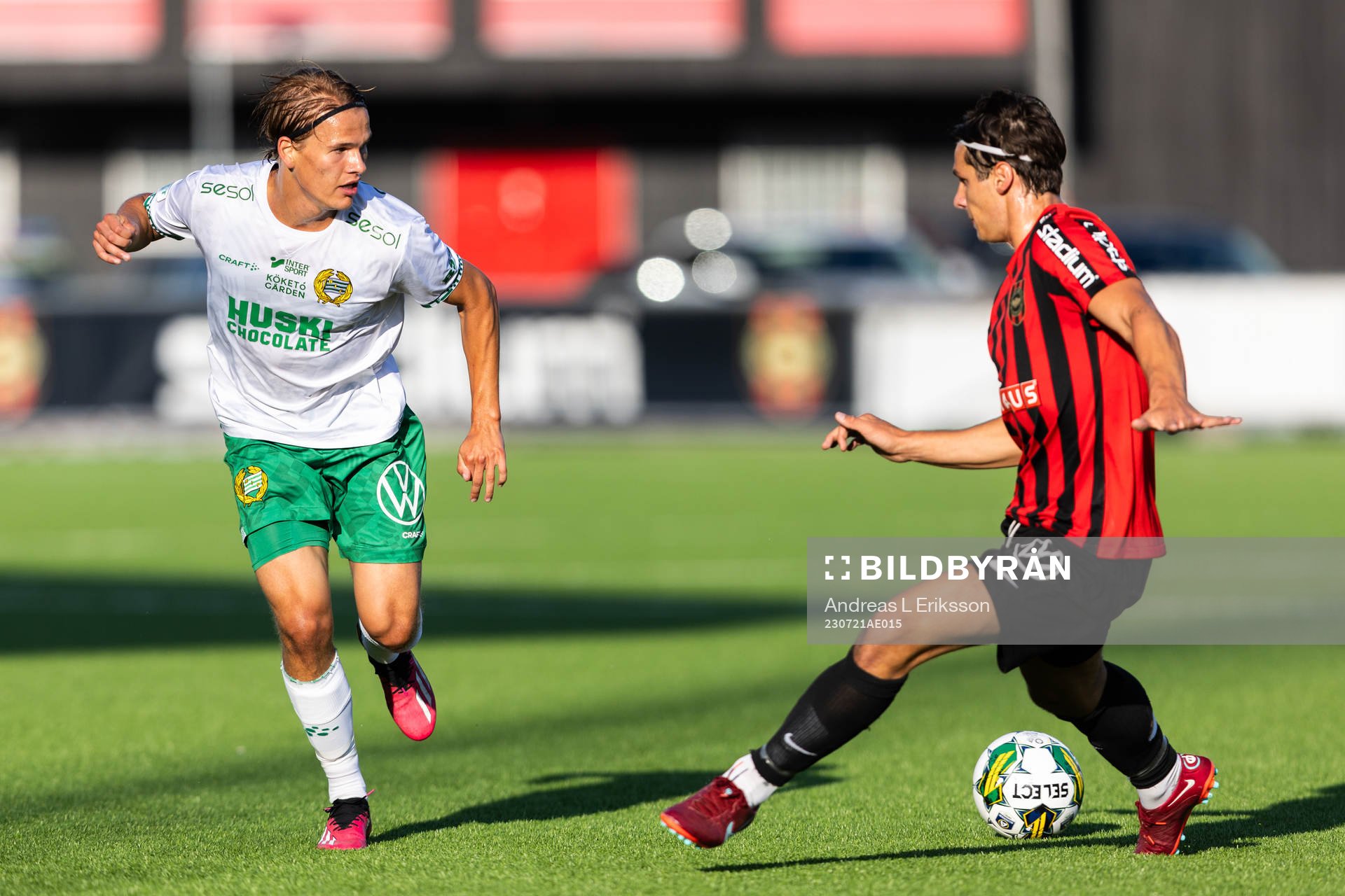 Hammarbys Markus Karlsson och Brommapojkarnas Kevin