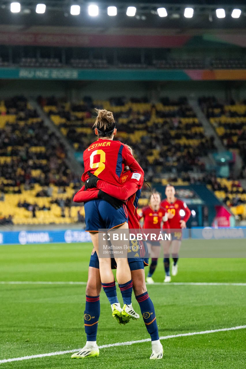 Esther Gonzalez and Salma Paralluelo of Spain celebrate