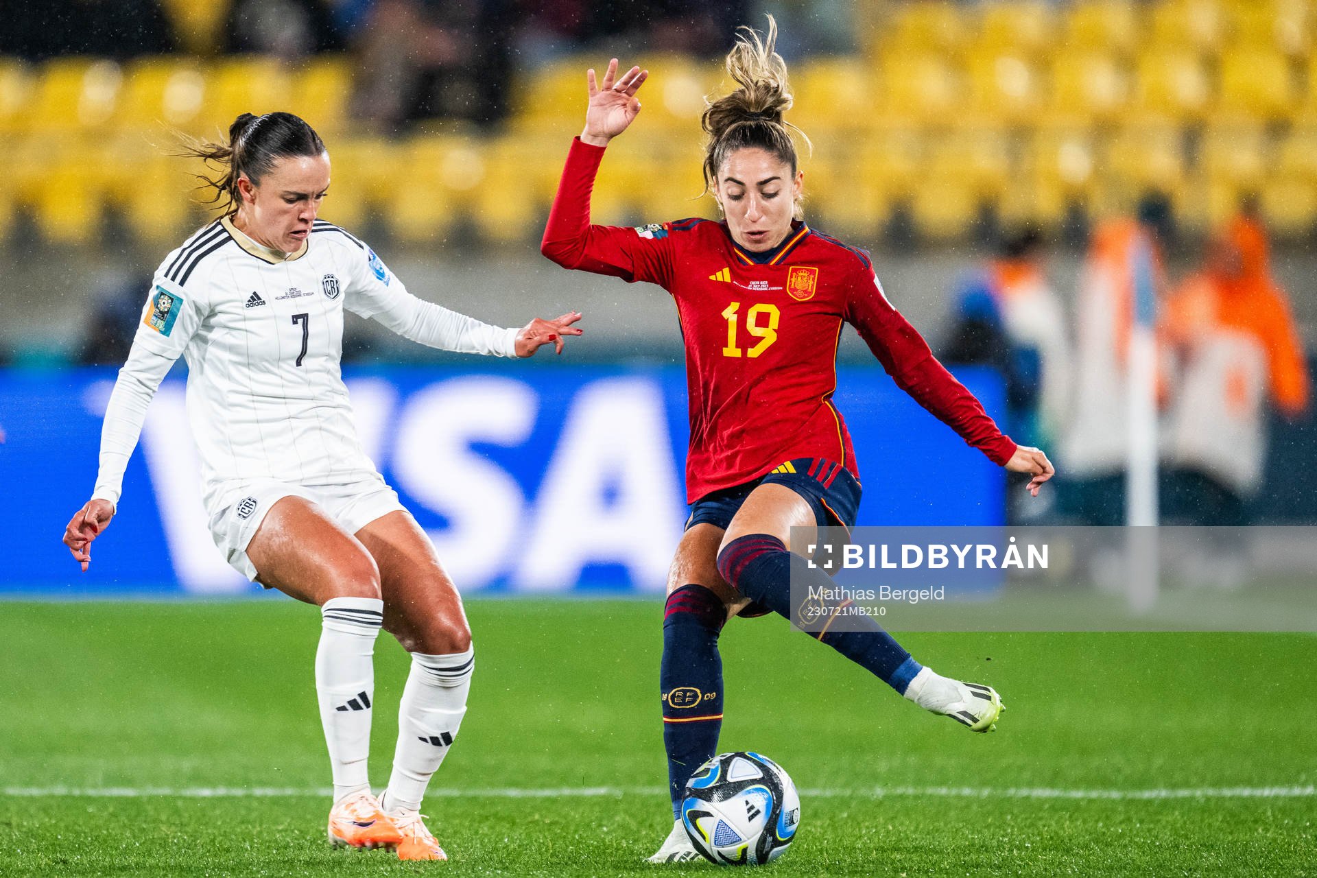 Melissa Herrera of Costa Rica and Olga Carmona of Spain