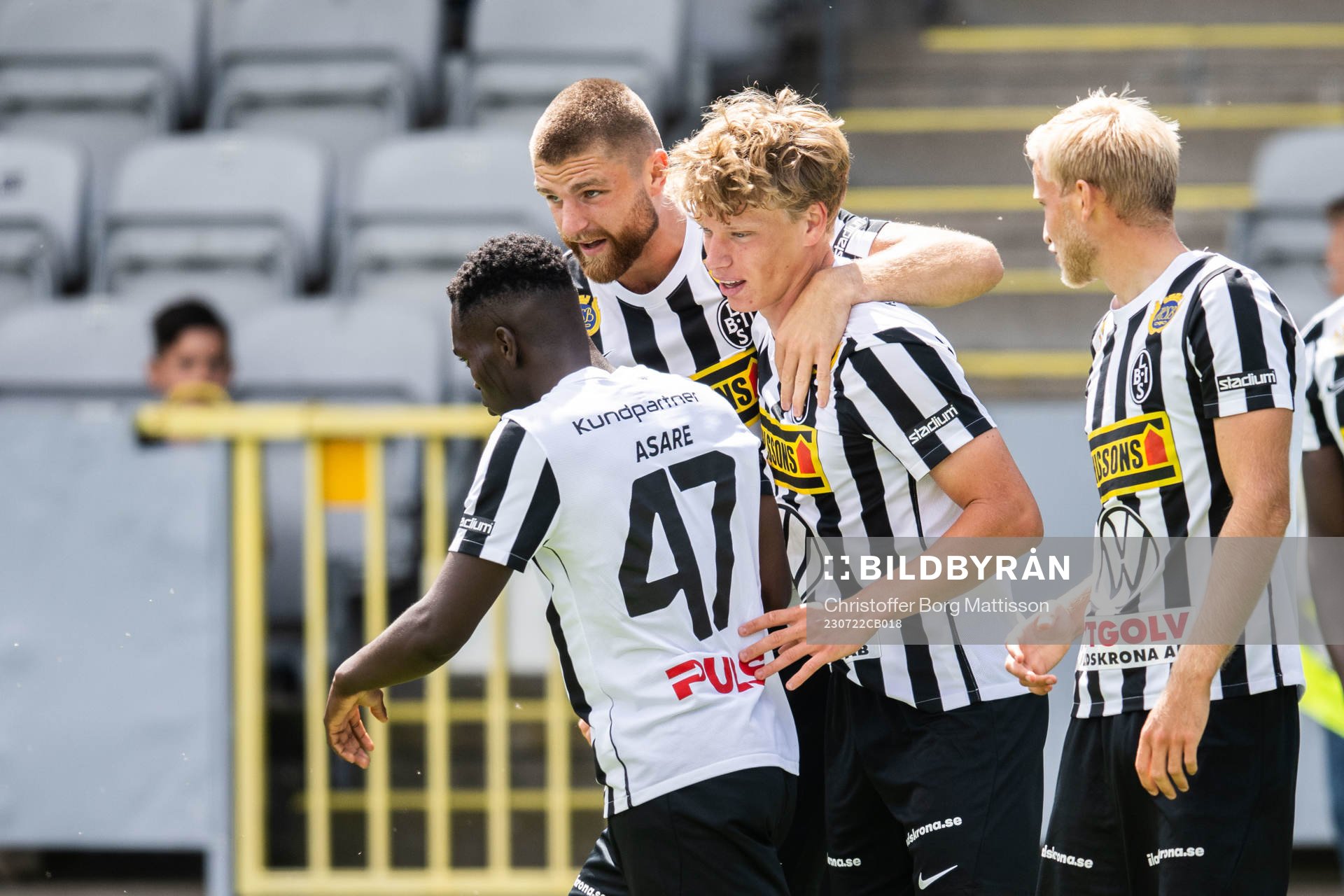 Landskronas  Gustaf Bruzelius och Erik Hedenquist jublar