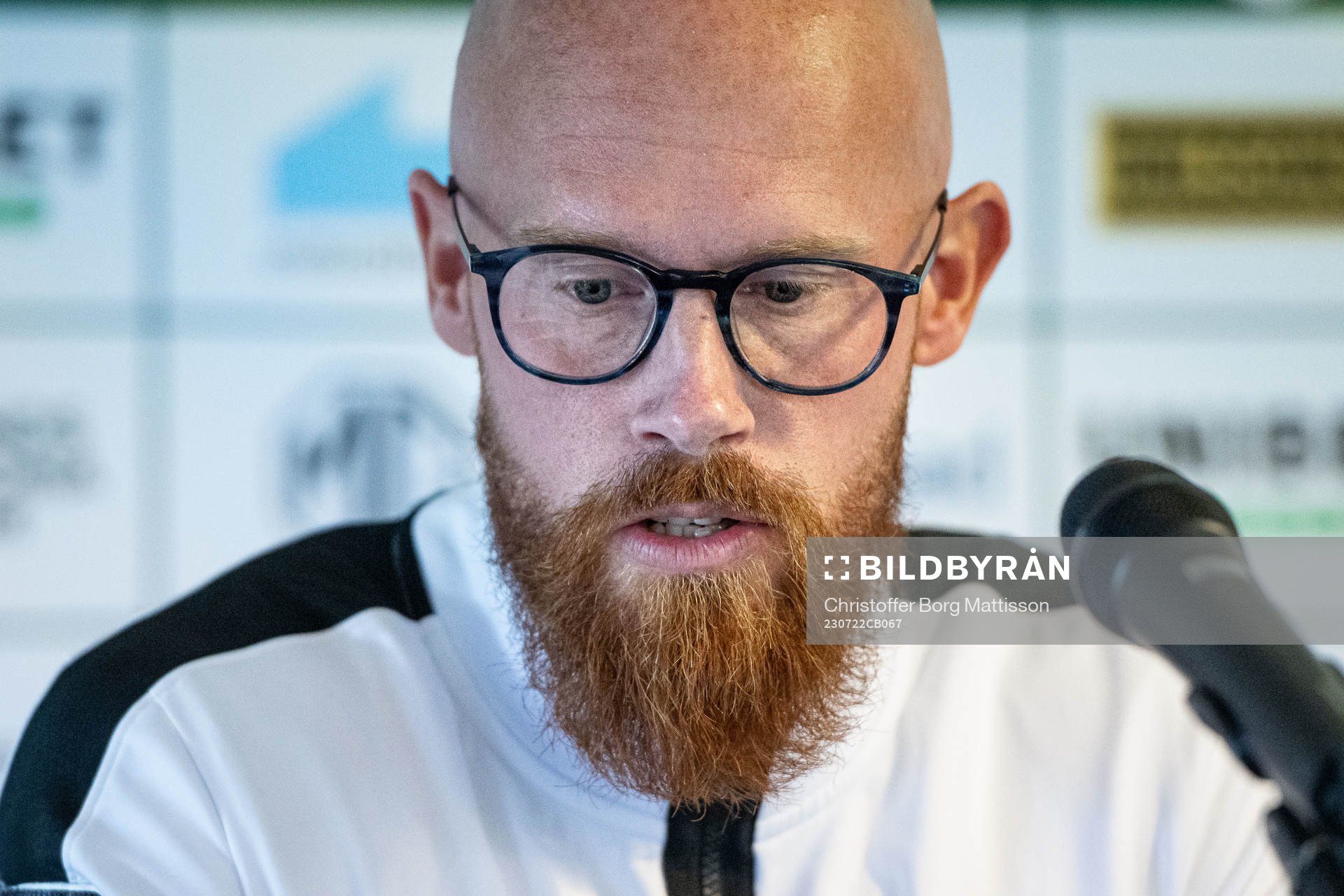 Landskronas assisterande tränare Max Mölder vid en