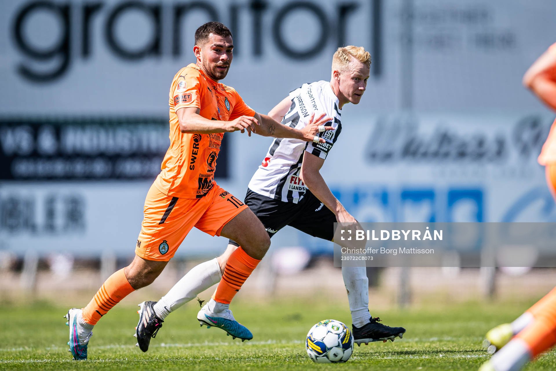 AFC Eskilstunas David Marcelo Palomino och Landskronas