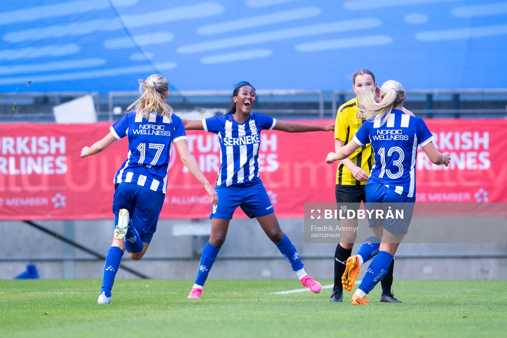IFK Göteborgs Saron Berhe jublar