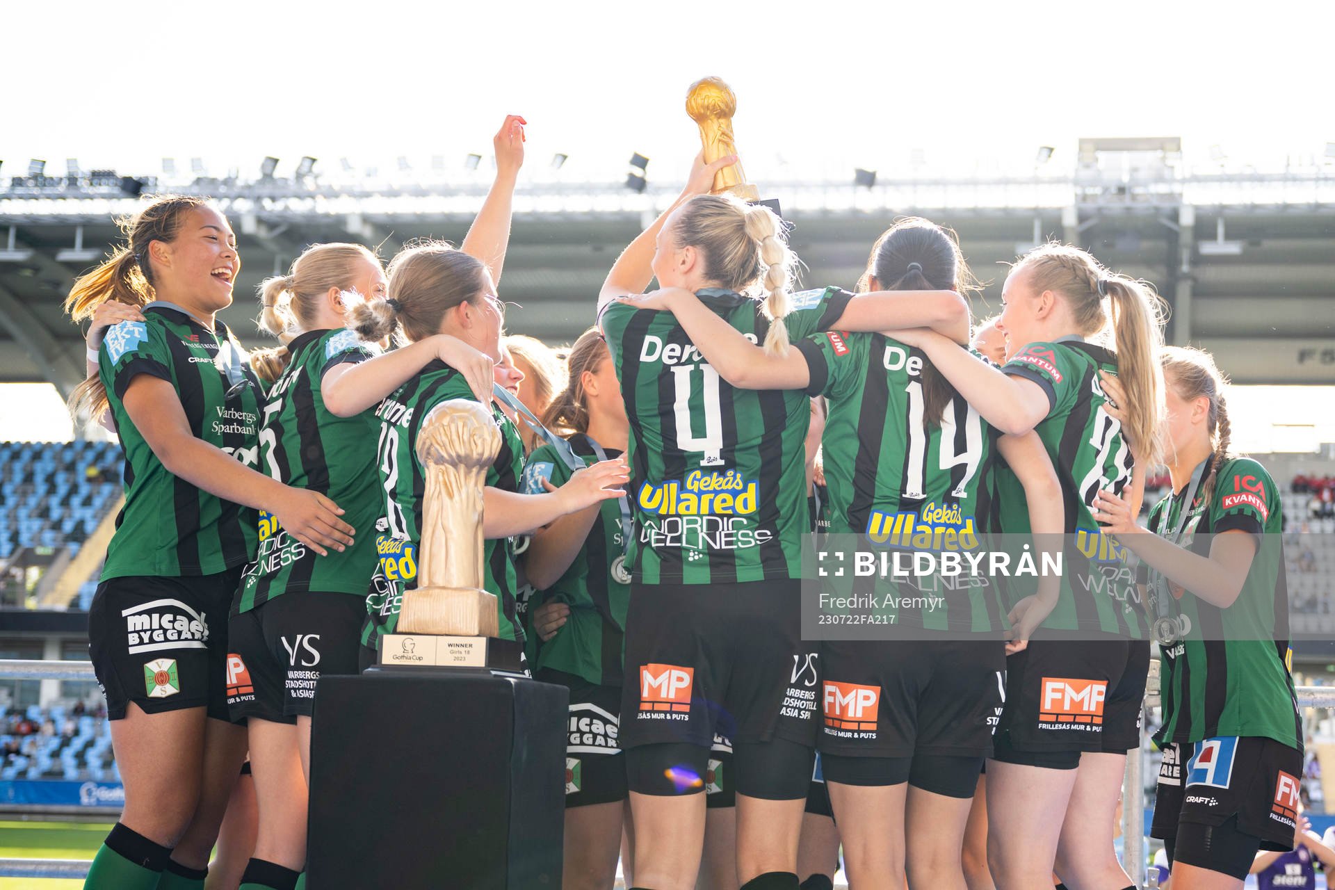 Varberg firar med silverpokalen