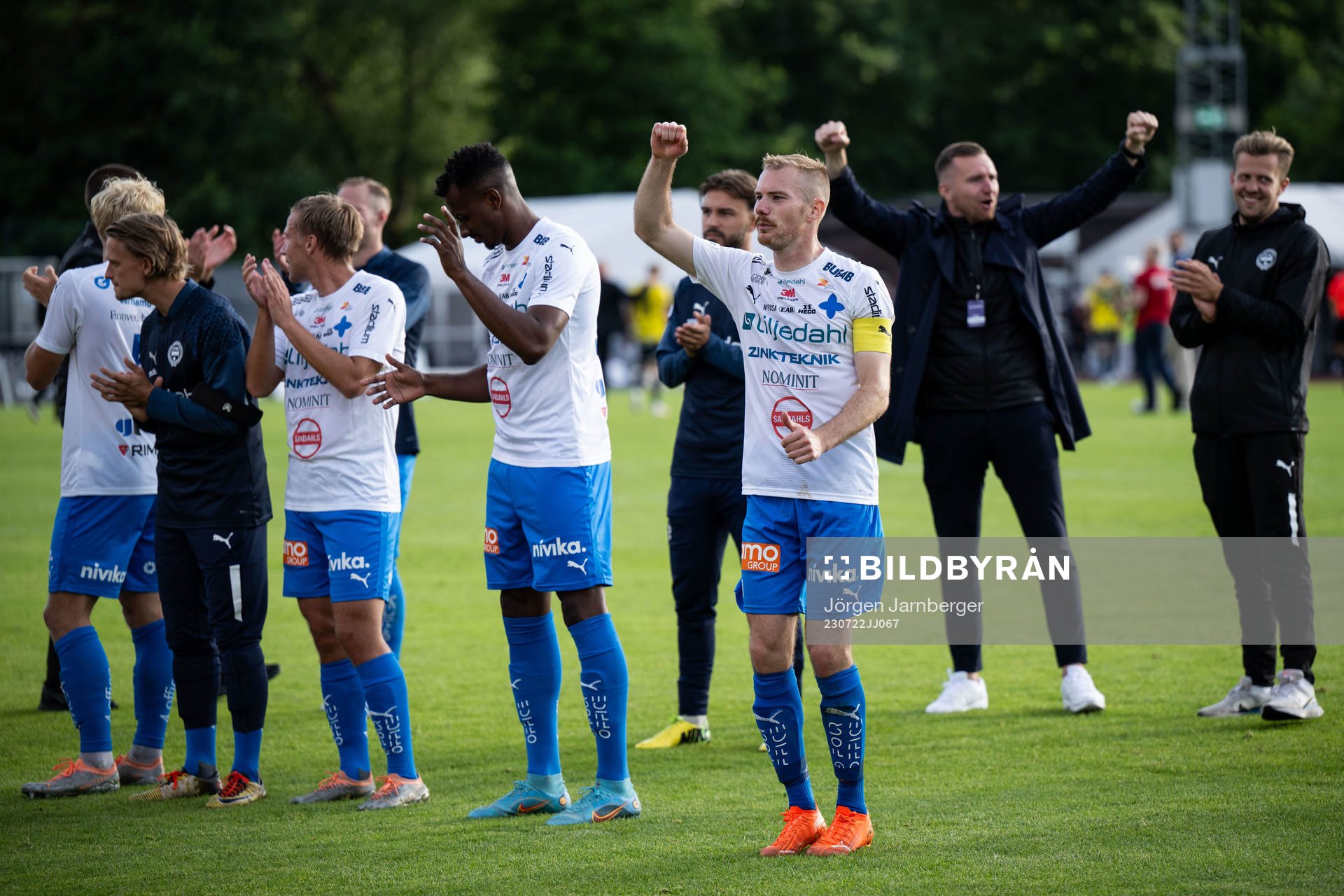 Värnamos Freddy Winsth jublar