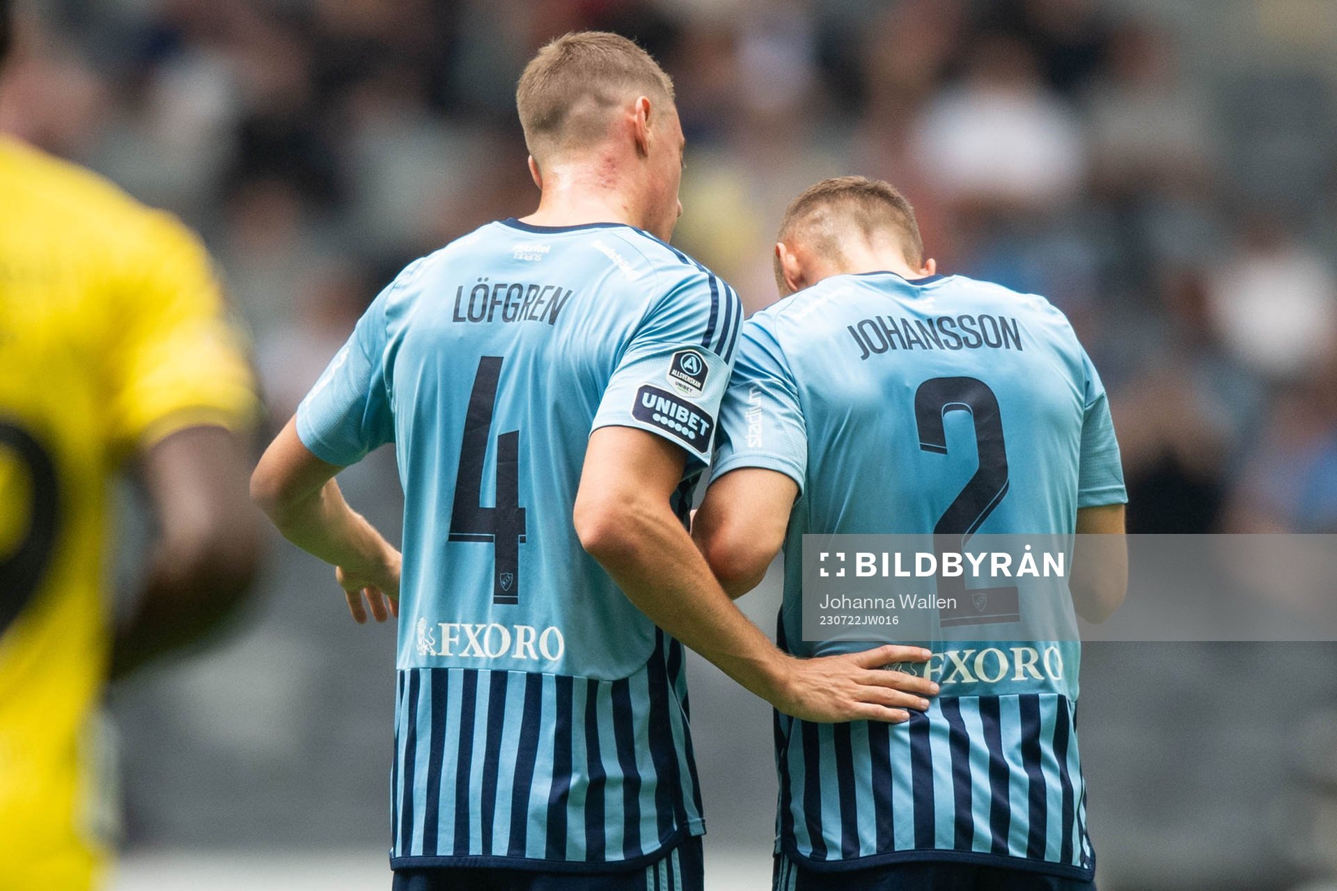 Djurgårdens Jesper Löfgren och Piotr Johansson deppar