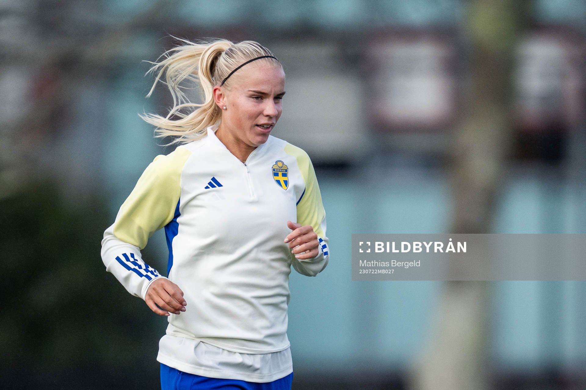 Stina Lennartsson of the Swedish women's national team at a
