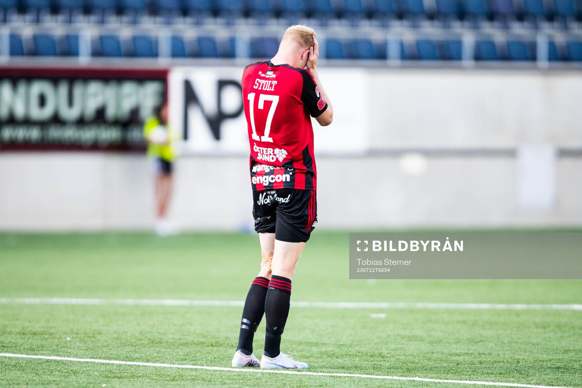 Östersunds Malcolm Stolt deppar
