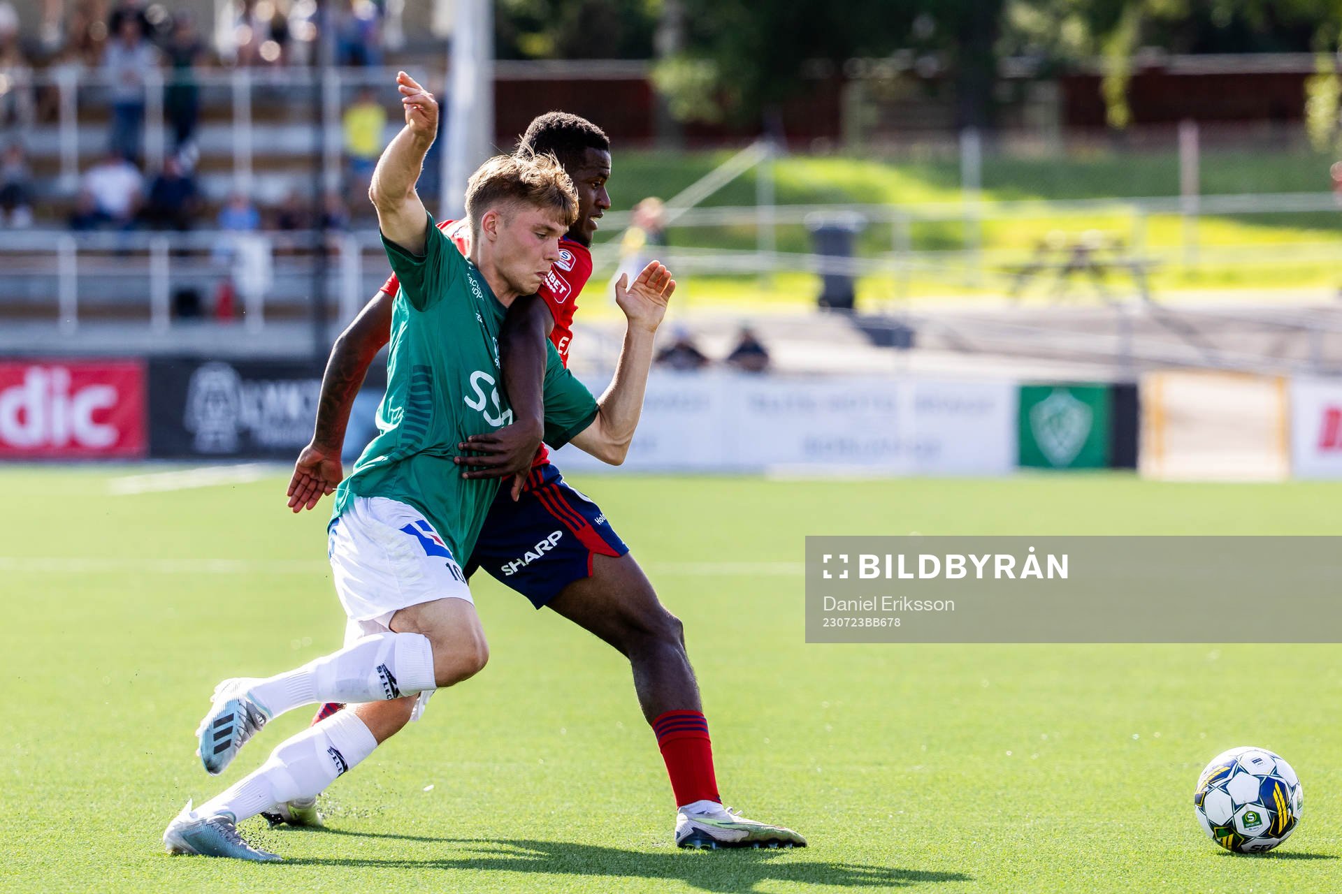 Brages Gustav Berggren och Östers Manasse Kusu