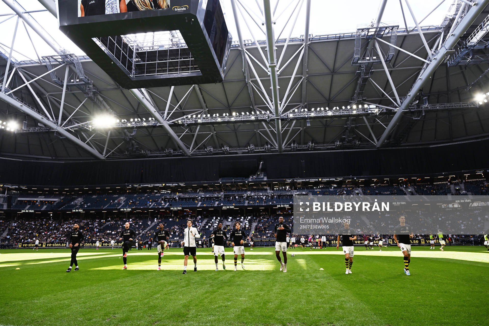 AIKs spelare värmer upp
