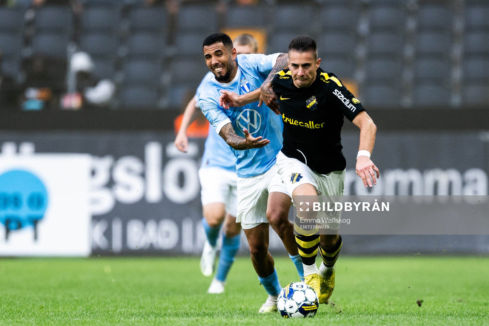 Malmö FFs Sergio Pena och AIKs Dino Besirovic