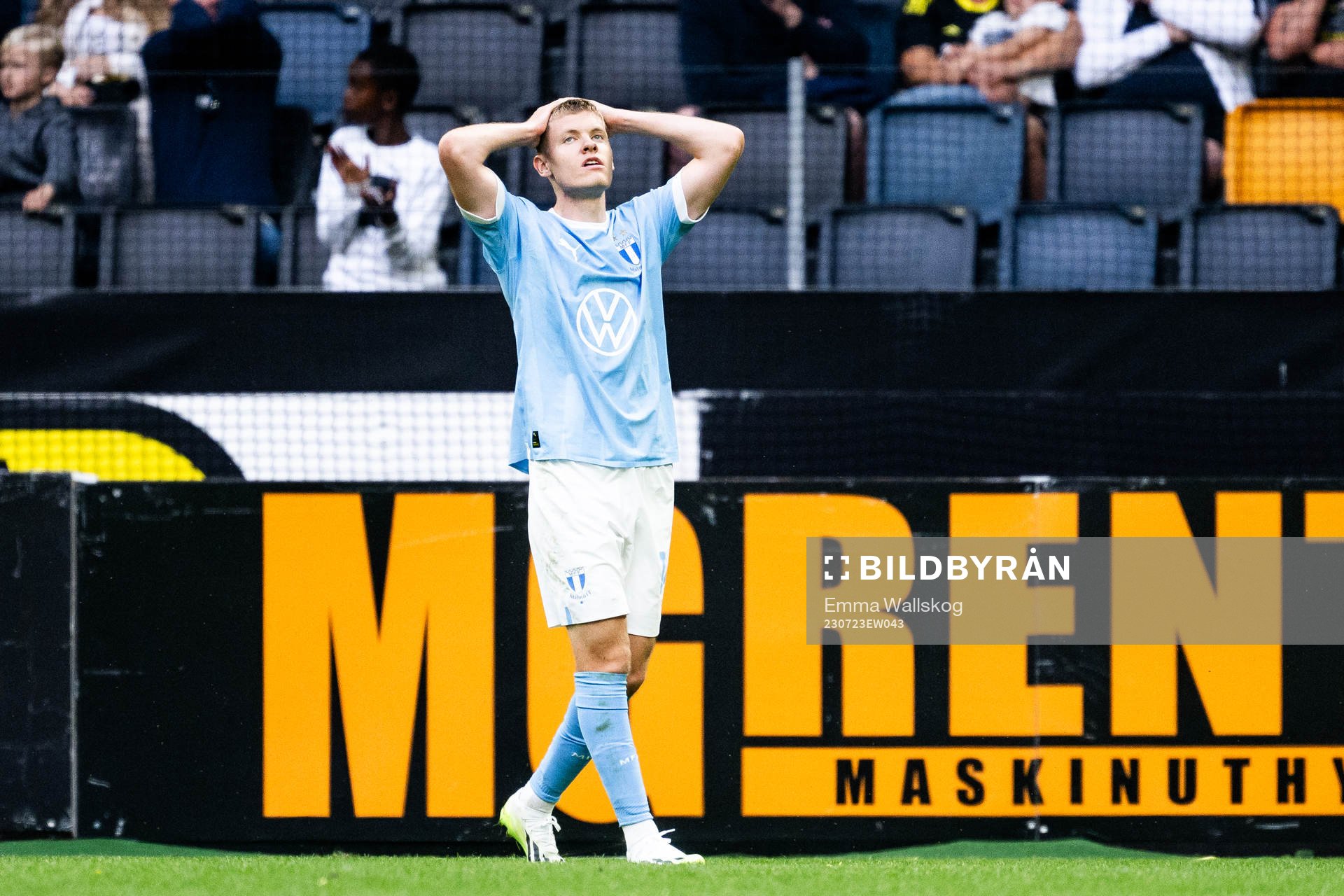 Malmö FFs Sebastian Jörgensen deppar