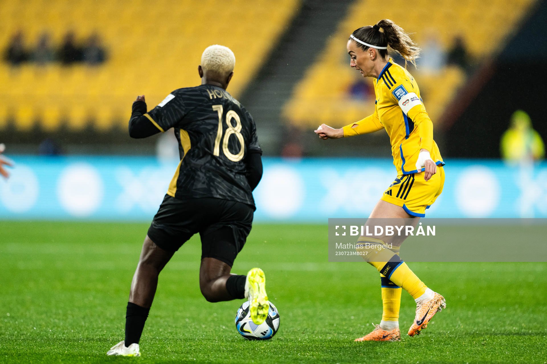 Kosovare Asllani of Sweden