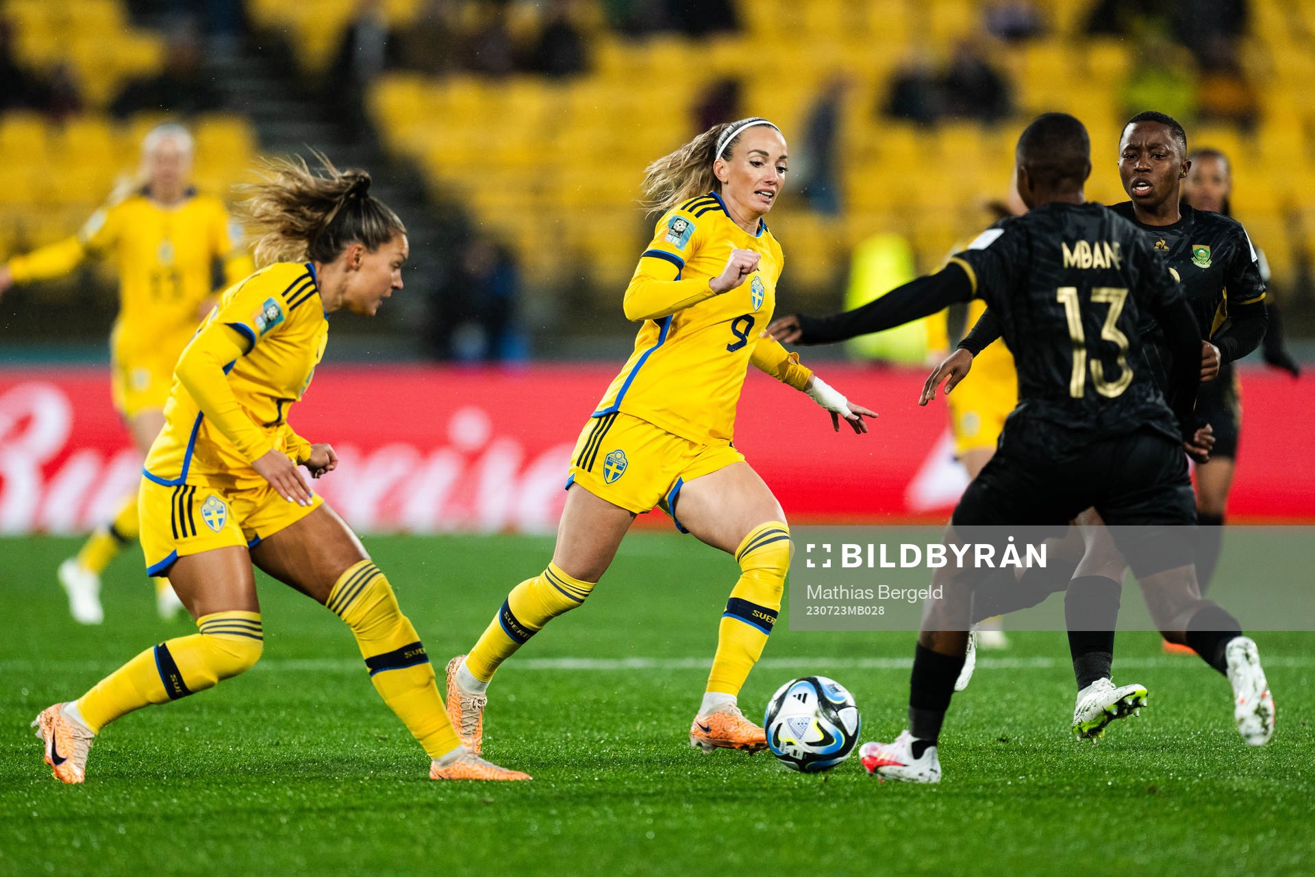 Johanna Rytting Kaneryd and Kosovare Asllani