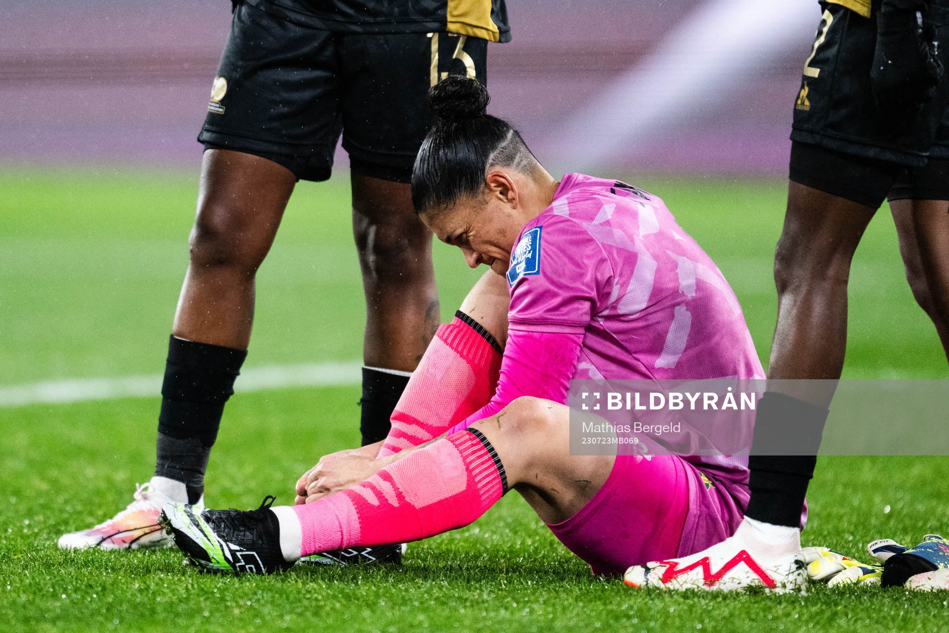 Goalkeeper Kaylin Swart of South Africa in pain