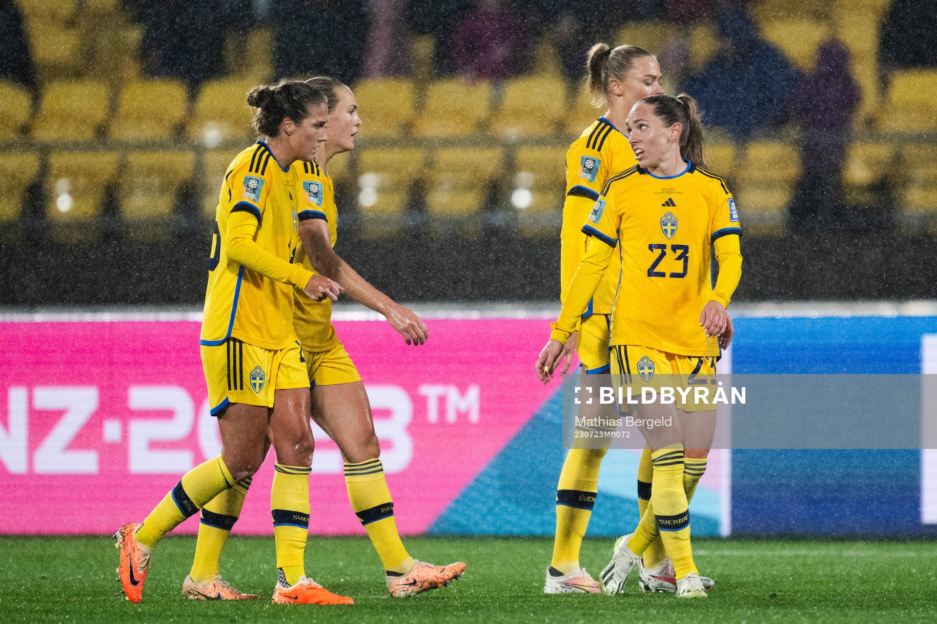 Filippa Angeldahl, Magdalena Eriksson, Fridolina Rolfö and