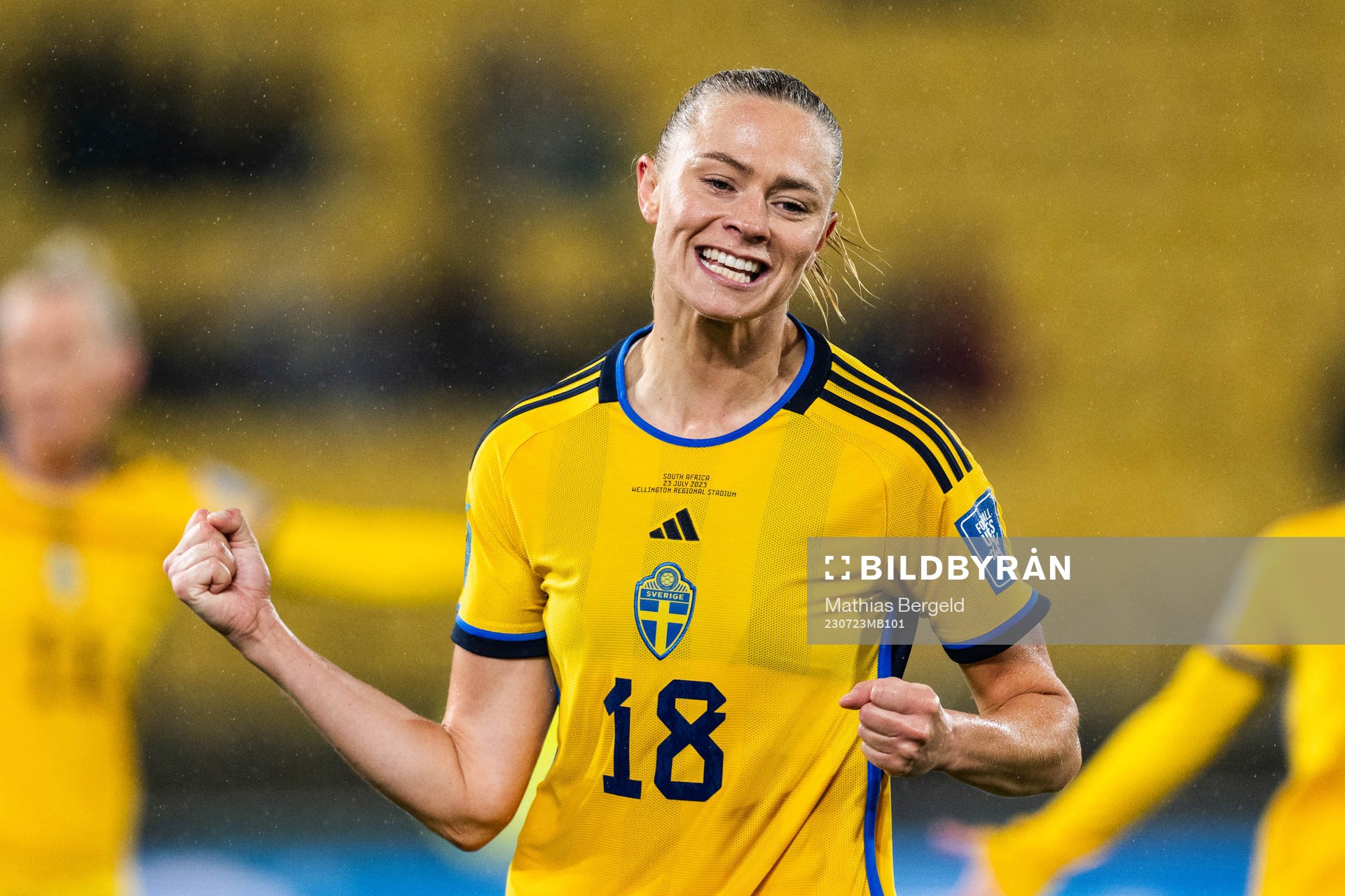 Fridolina Rolfö of Sweden celebrates