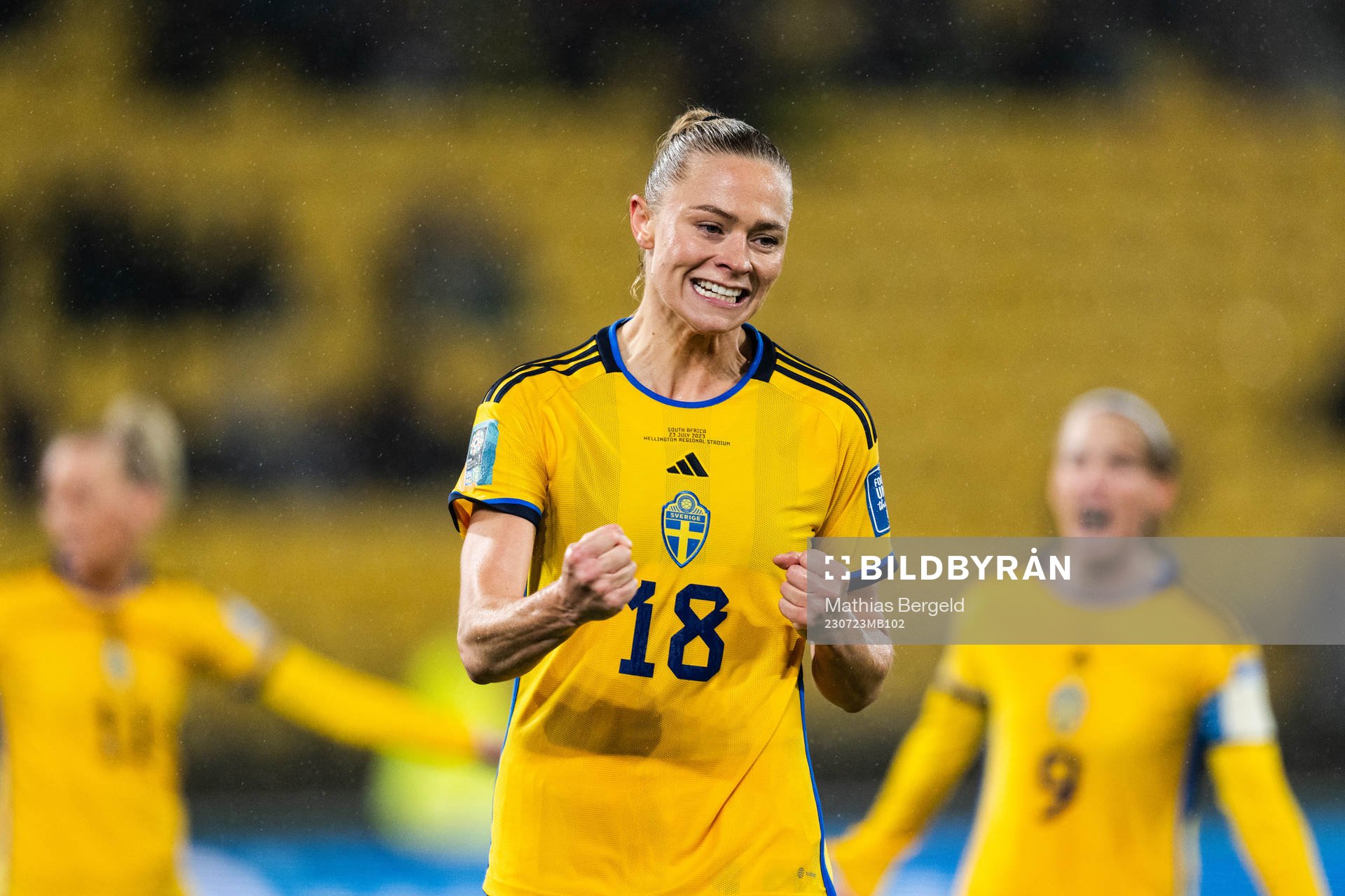 Fridolina Rolfö of Sweden celebrates