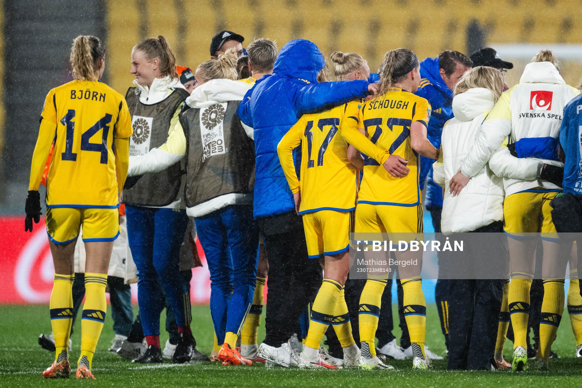 Players of Sweden celebrate