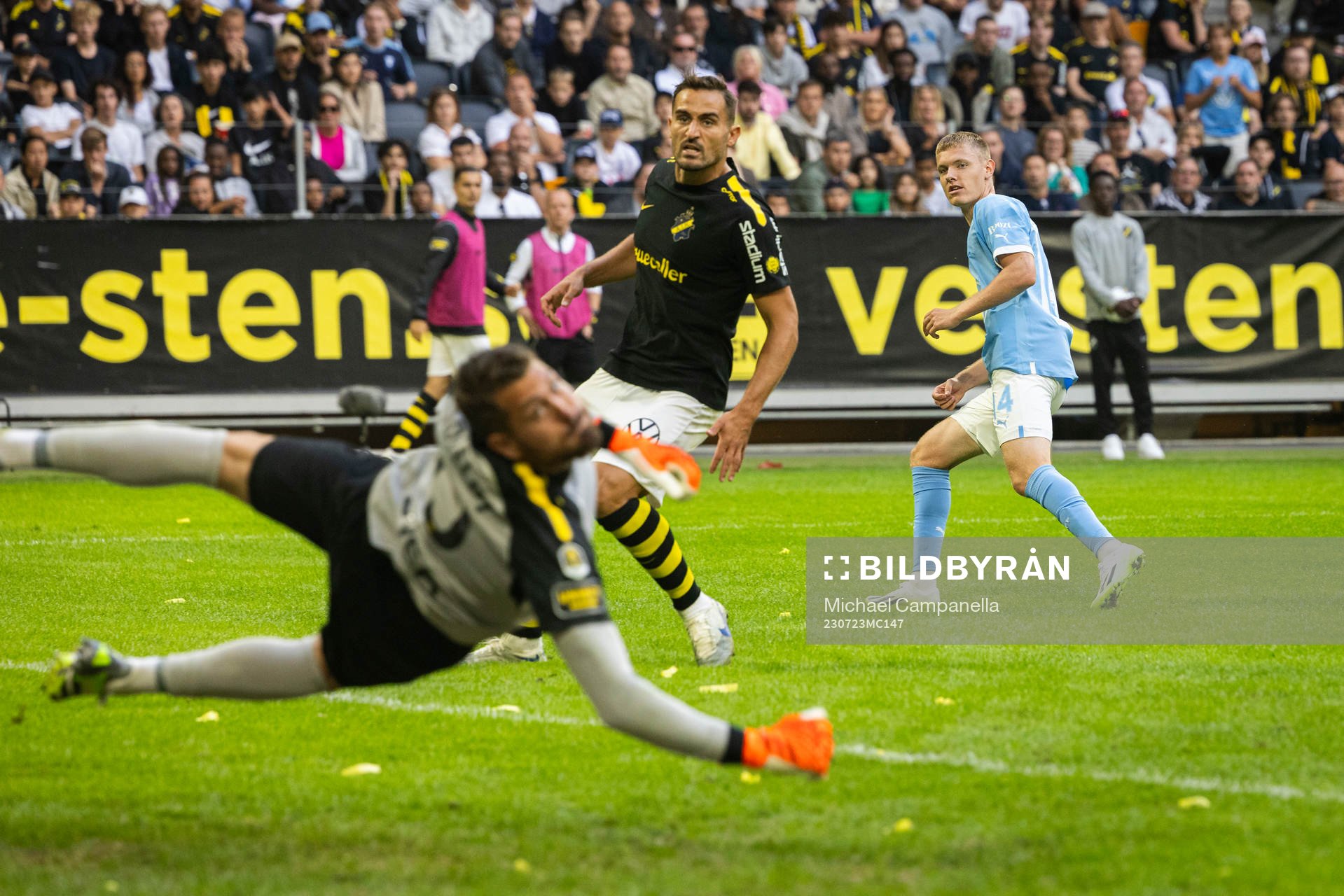 Malmö FFs Sebastian Jörgensen och AIKs Sotirios
