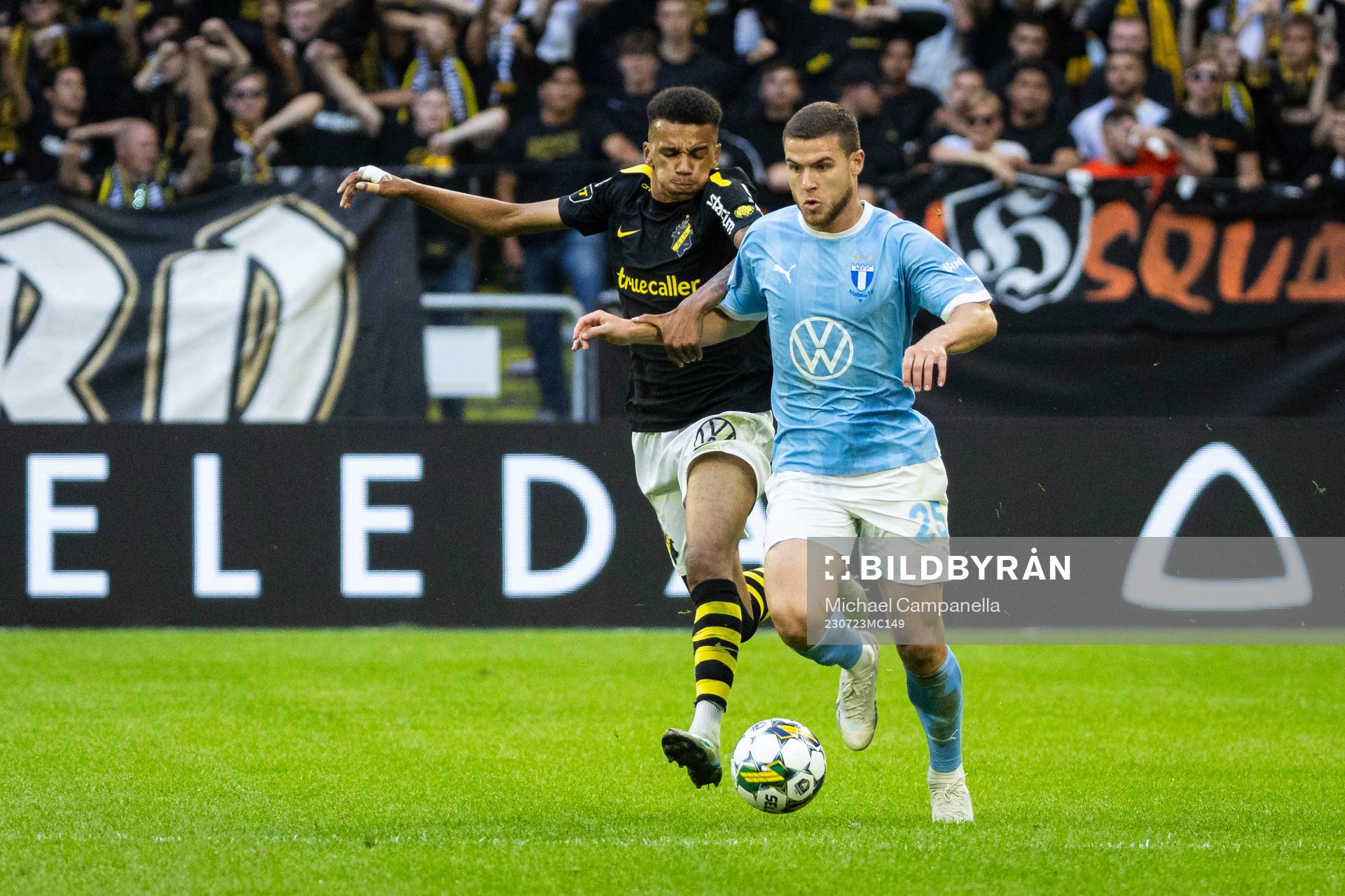 Malmö FFs Gabriel Busanello och AIKs Rui Modesto