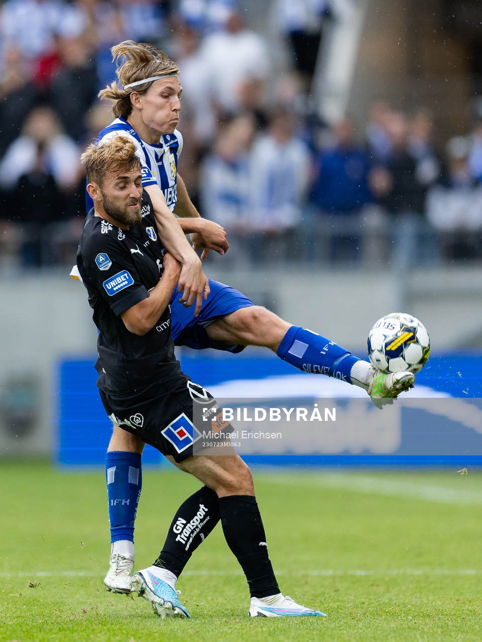 Halmstads Jack Cooper-Love och IFK Göteborgs Johan Bångsbo