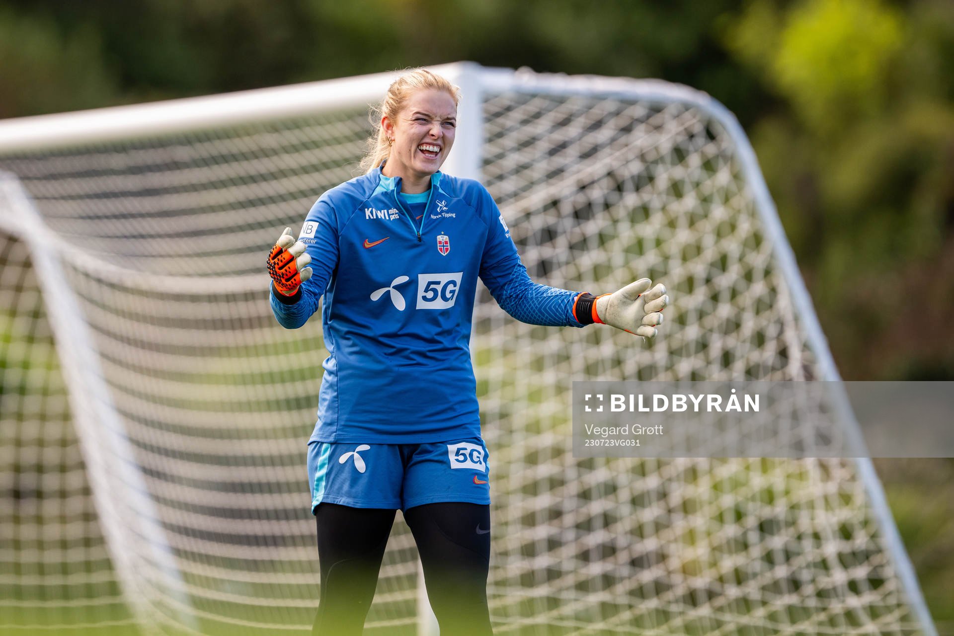 Goalkeeper Guro Pettersen of the Norwegian women’s