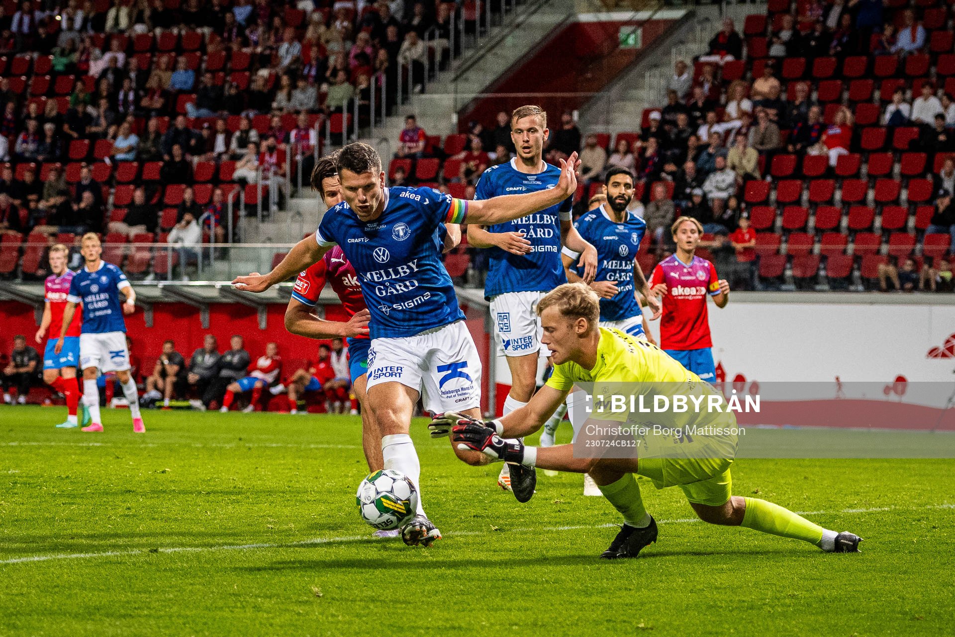 Trelleborgs Mattias Andersson och målvakt Kasper Thiesson