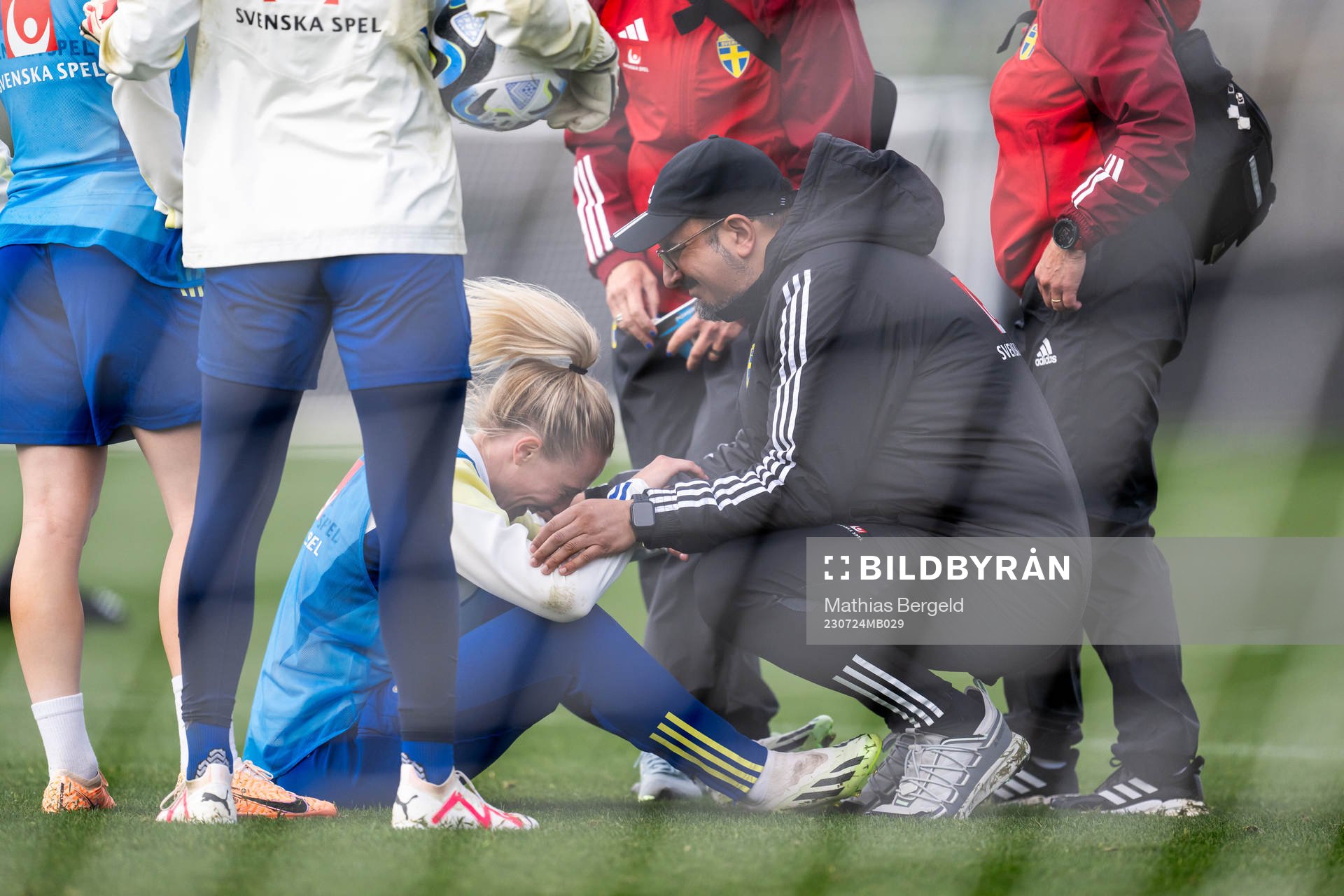Rebecka Blomqvist is in pain and is seen to by medical