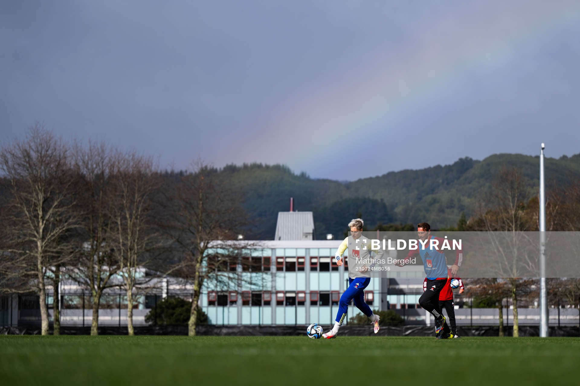 Lina Hurtig and coordinator Magnus Andersson of the Swedish women's national football team at a training session during the FIFA Women's World Cup on July 24, 2023 in Upper Hutt. 