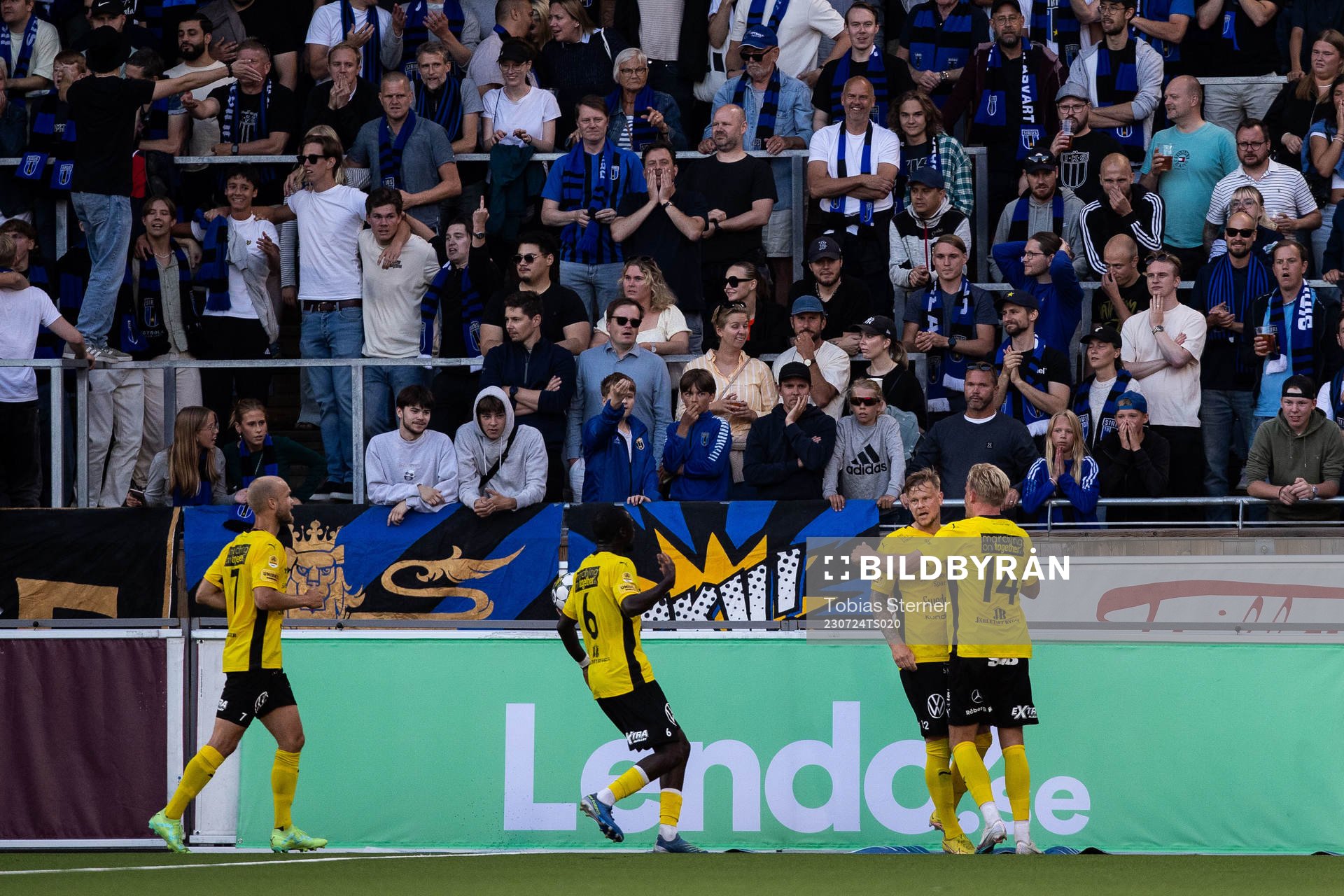 Mjällbys David Löfquist jublar vid 1-1