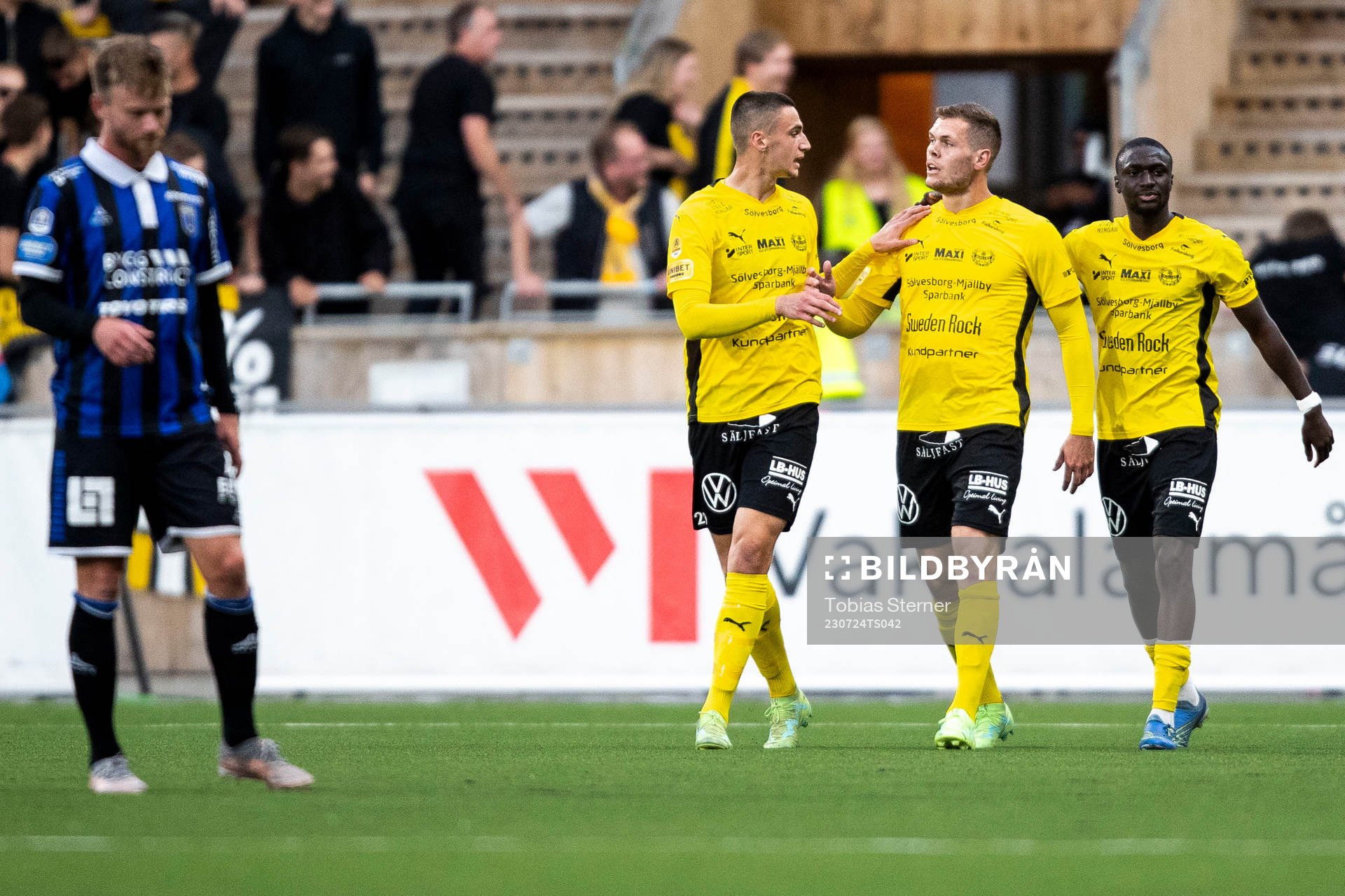 Mjällbys Noah Eile, Jacob Bergström och Seedy Imam Jagne